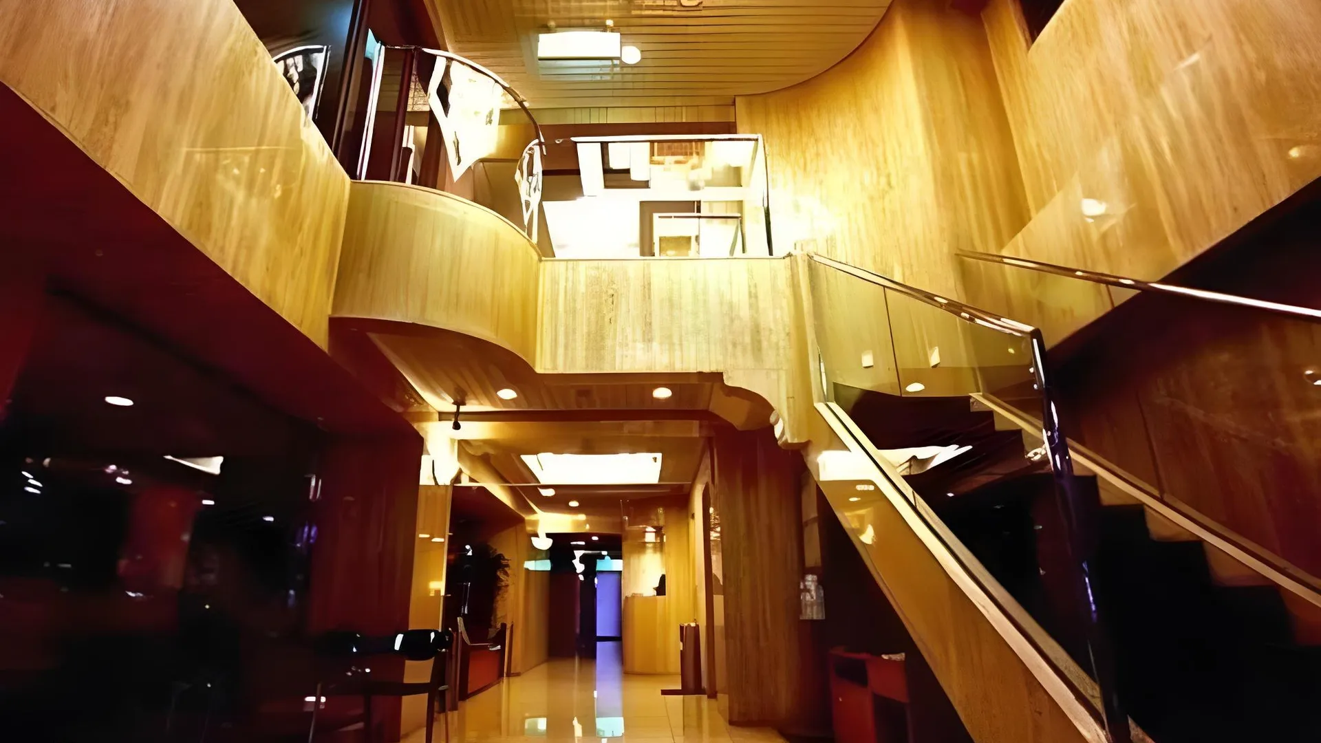 후쿠오카 Fukuoka Arty Inn 2성급 호텔 외관