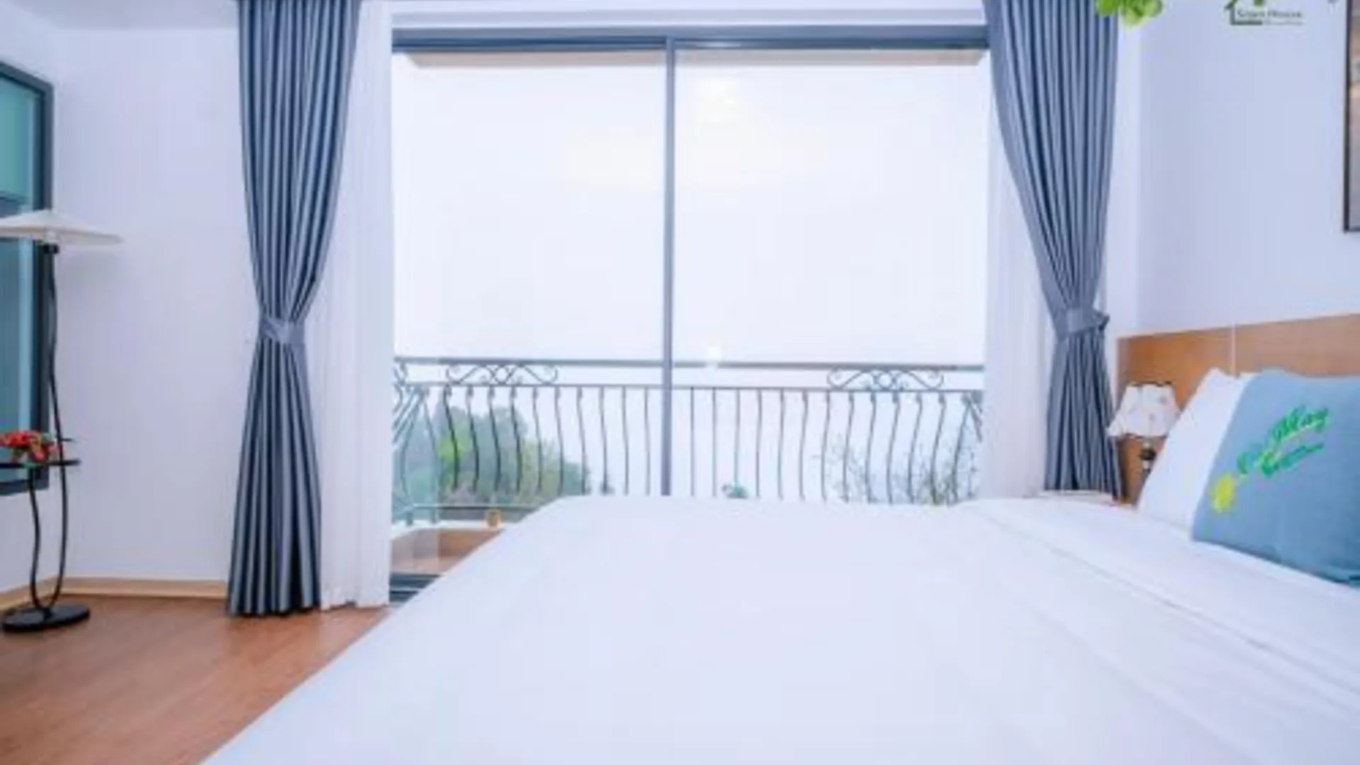 사파 코마이 사파 하우스 2성급 호텔 스위트룸