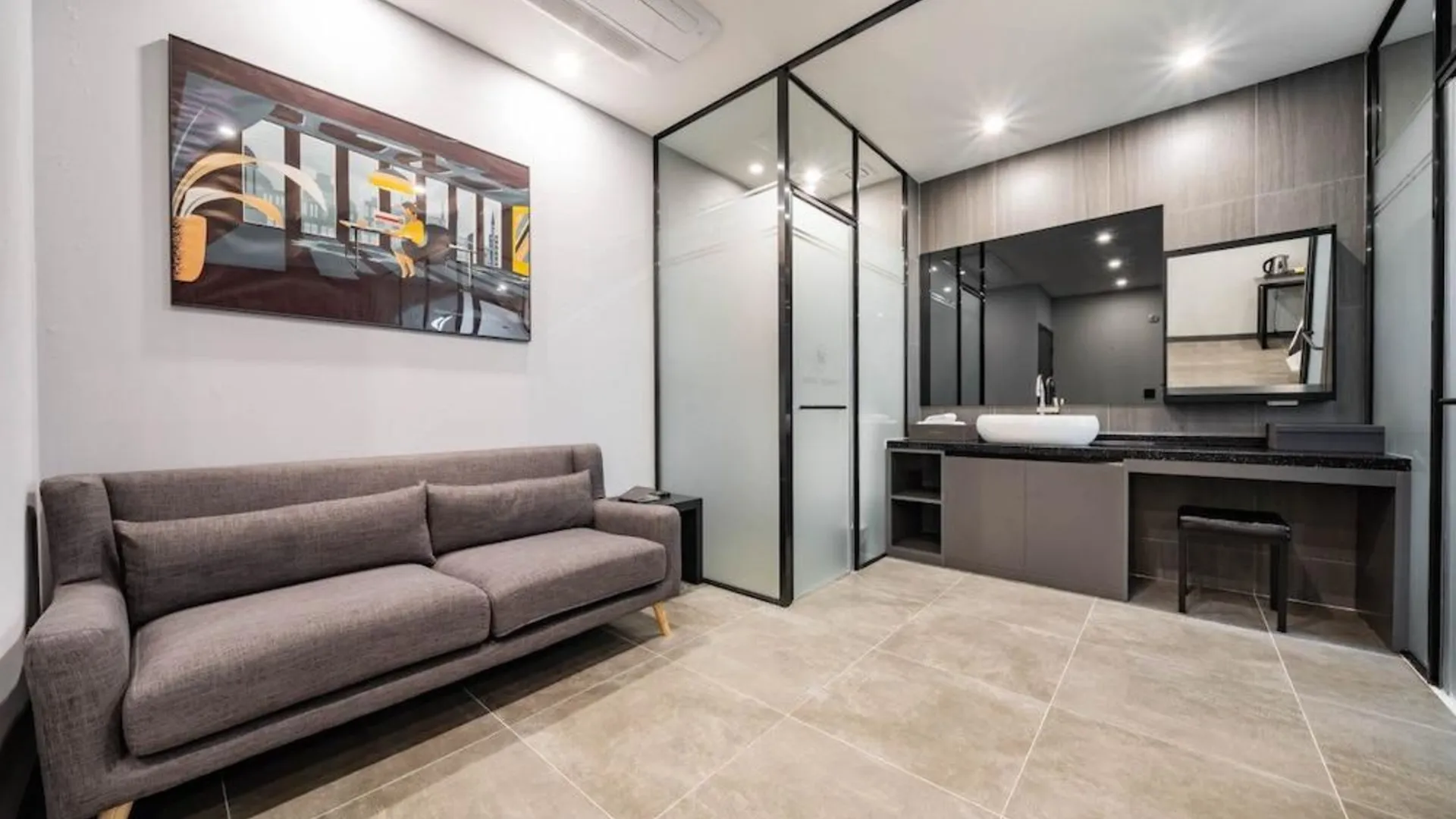 평택 Pyeongtaek Hermes Hotel 2성급 호텔 스위트룸