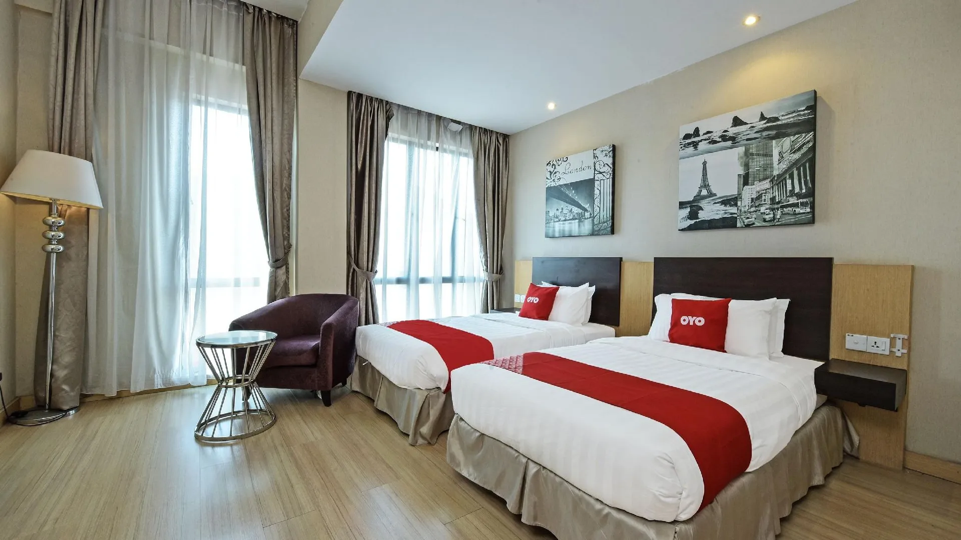 말라카 Townhouse Oak Melaka Near Dataran Pahlawan Formerly Ideals Hotel 3성급 호텔 스위트룸