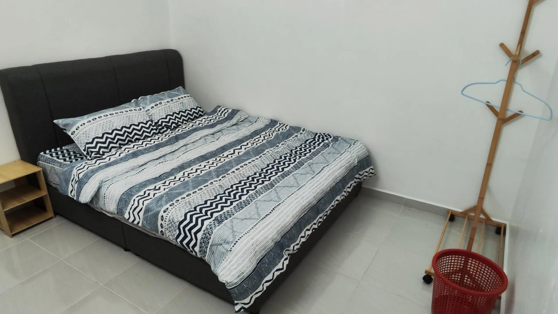 알로스타 / 알로르세타르 알러 세타 시티 센터의 아파트먼트 (100m², 침실 4개, 프라이빗 욕실 3개) 3성급 싱글룸 스위트룸