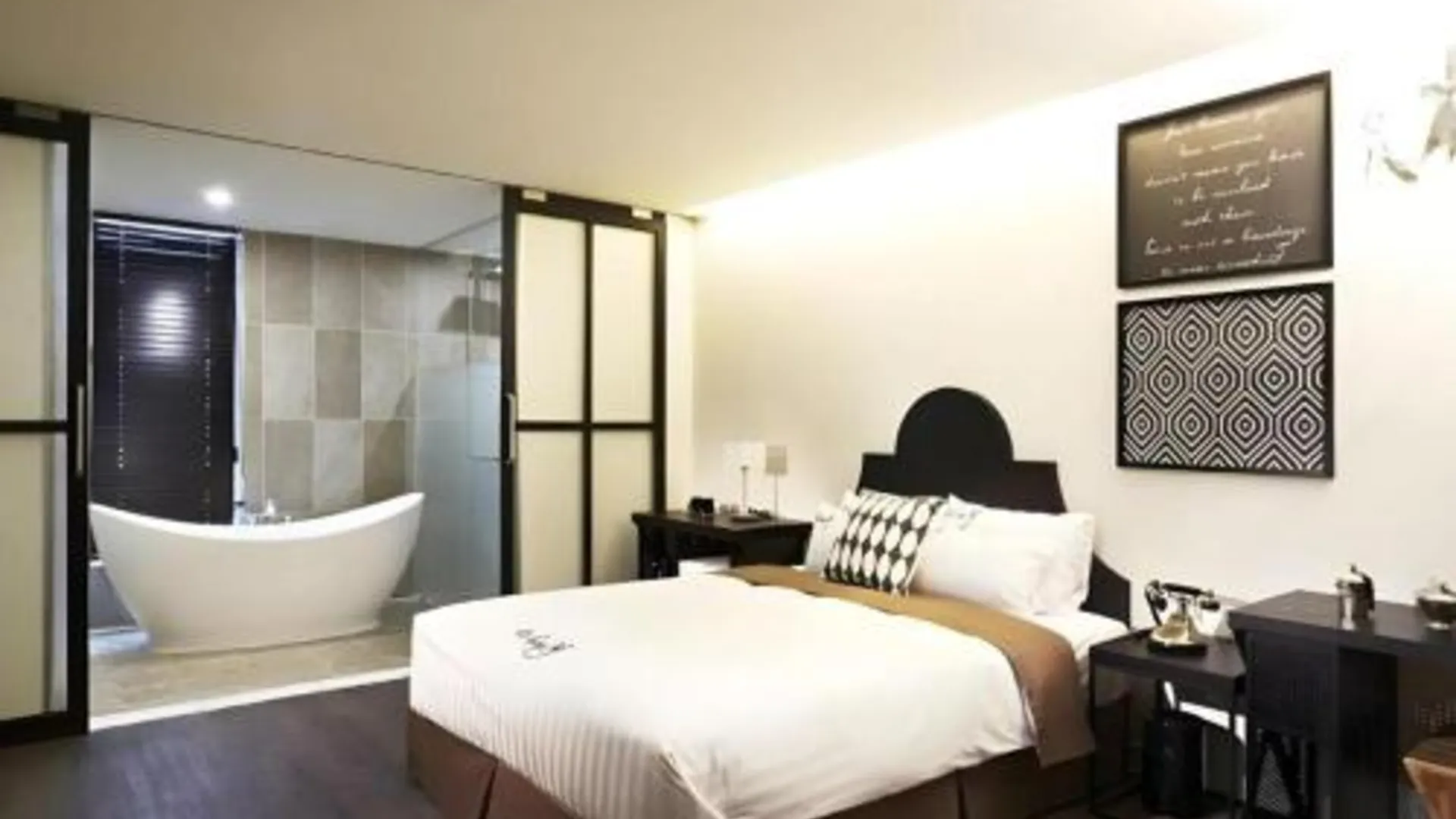 서울 호텔 부티크9 3성급 호텔 스위트룸