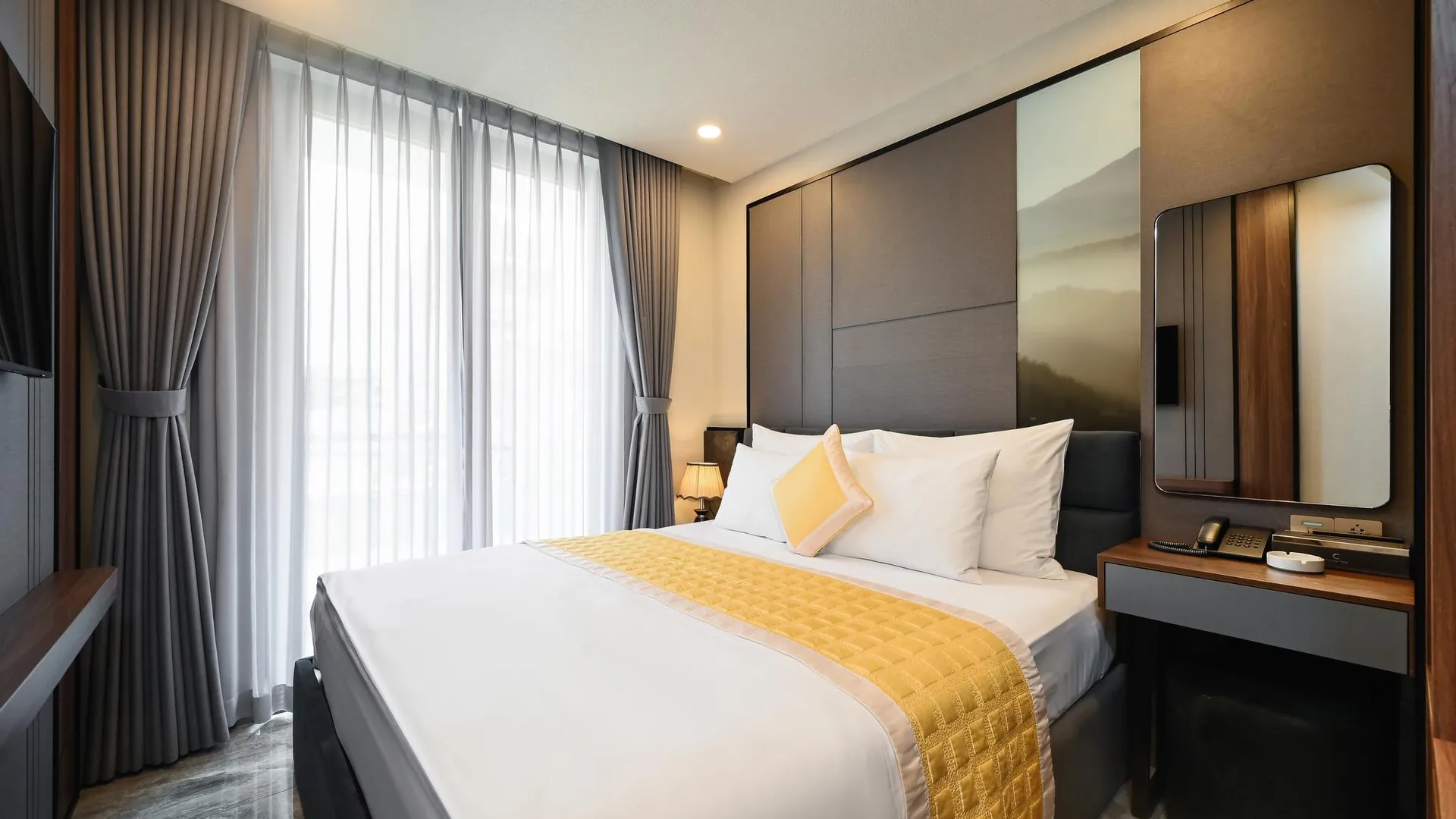 호치민 더 문 2 호텔 2성급 호텔 스위트룸