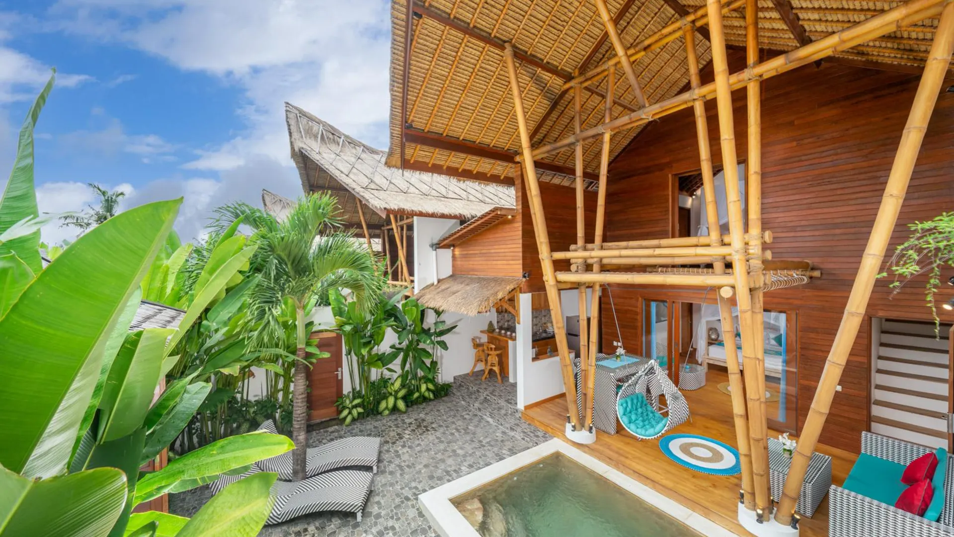 발리 더 시크릿 정글 빌라 베라와 4성급 호텔 객실