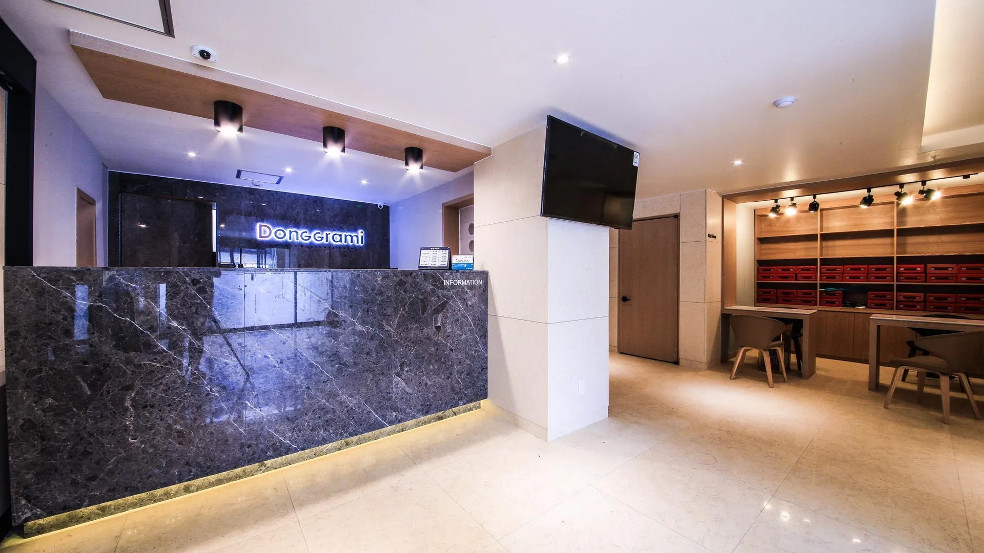 서울 잠실 동그라미 1성급 호텔 외관