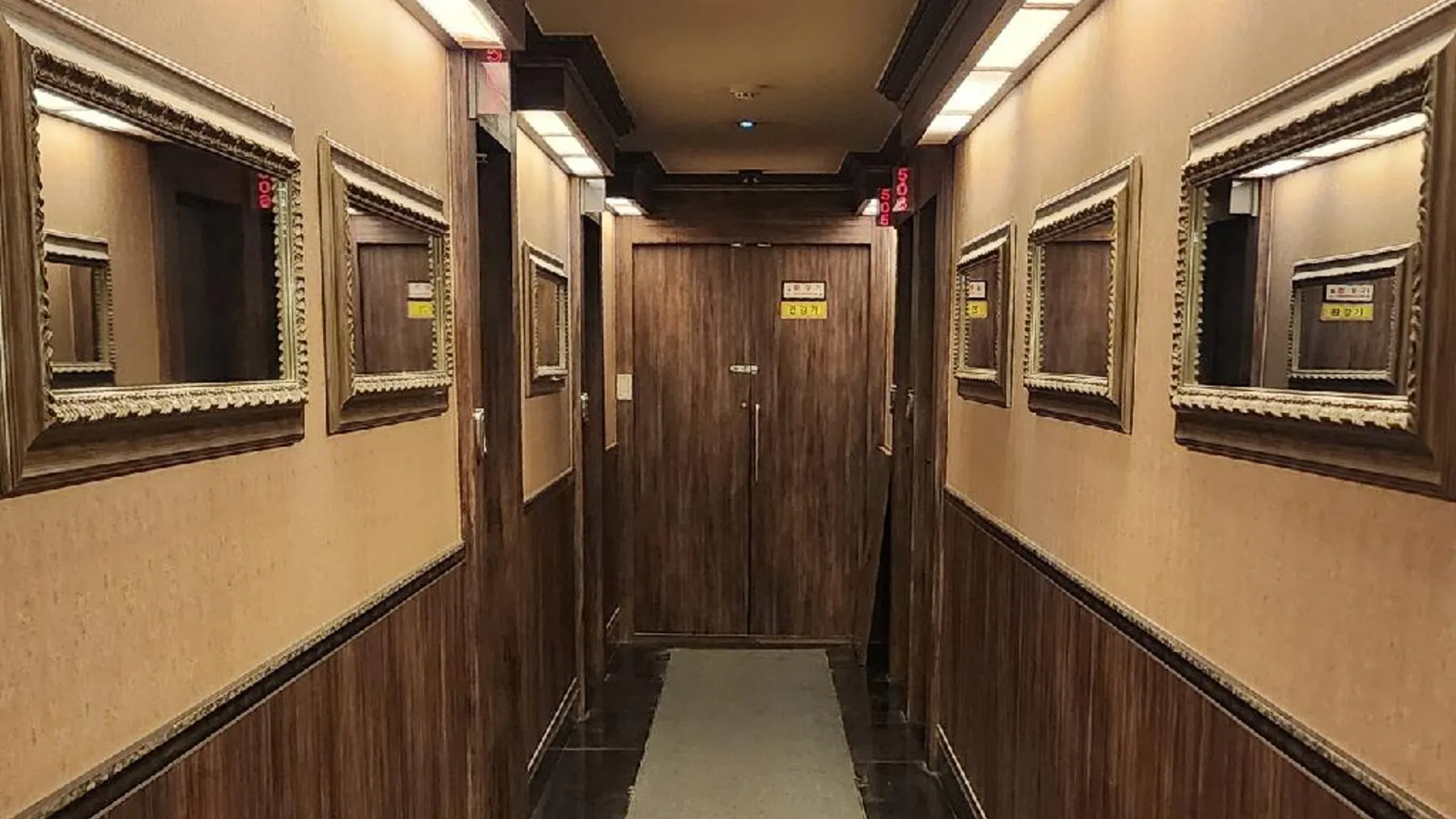 서울 잠실(방이) 호텔 짬 1성급 호텔 수영장