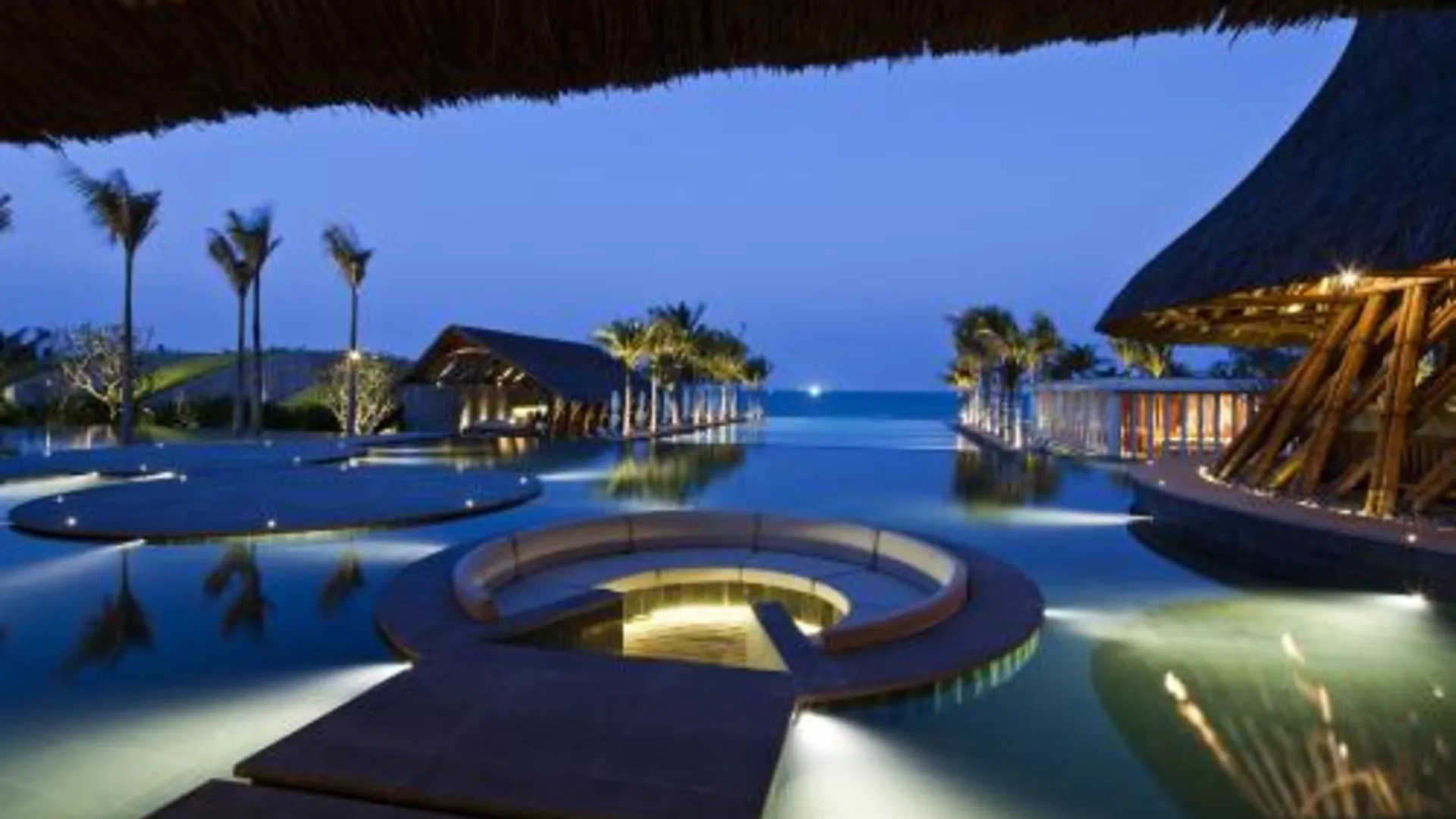 다낭 나만 리트리트 리조트 5성급 호텔 로비