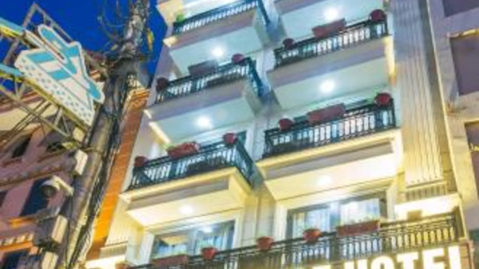 사파 SAPA FULL HOUSE HOTEL 3성급 호텔 수영장