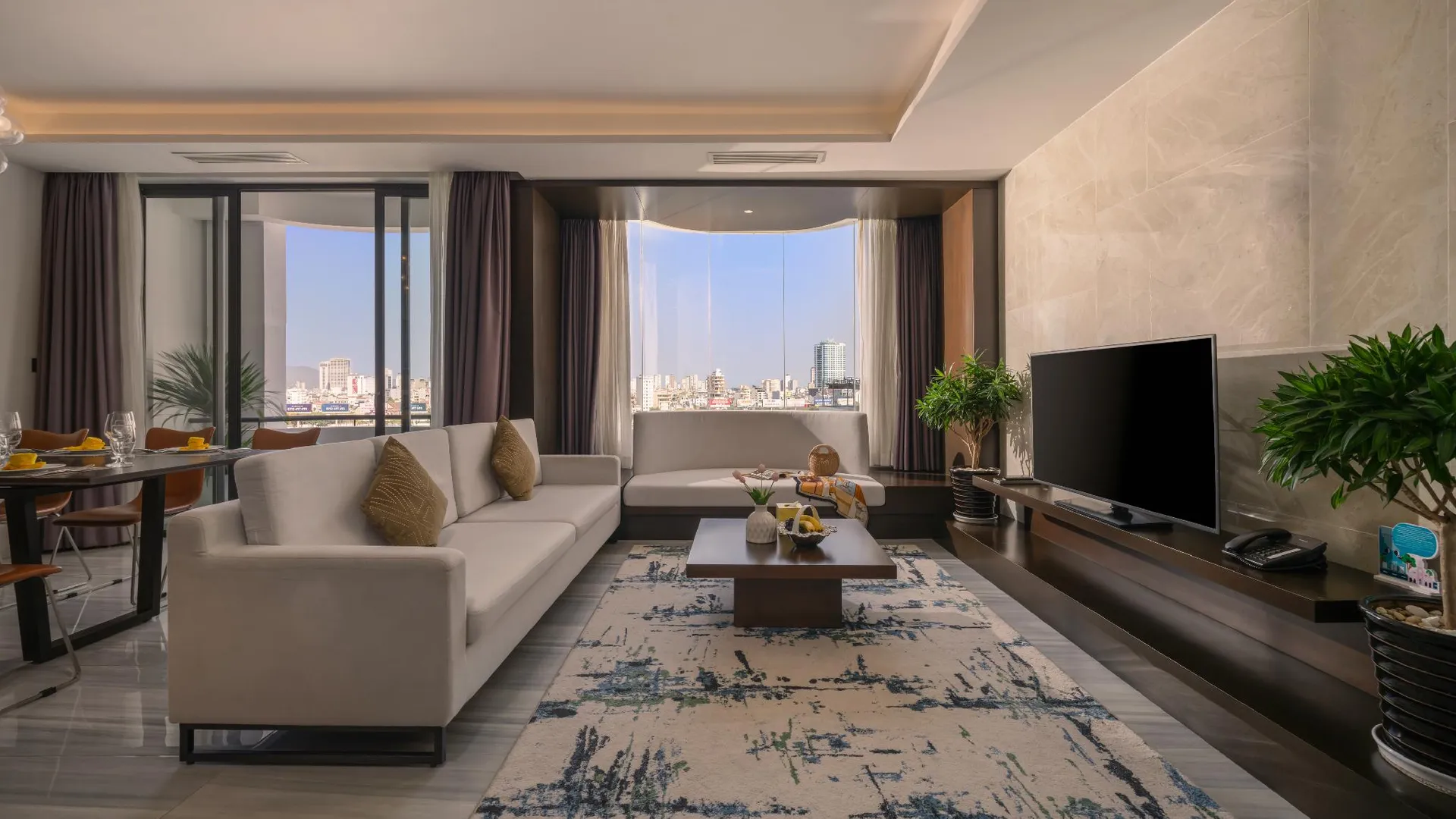 다낭 사티아 다낭 호텔 한 마켓 4성급 호텔 스위트룸