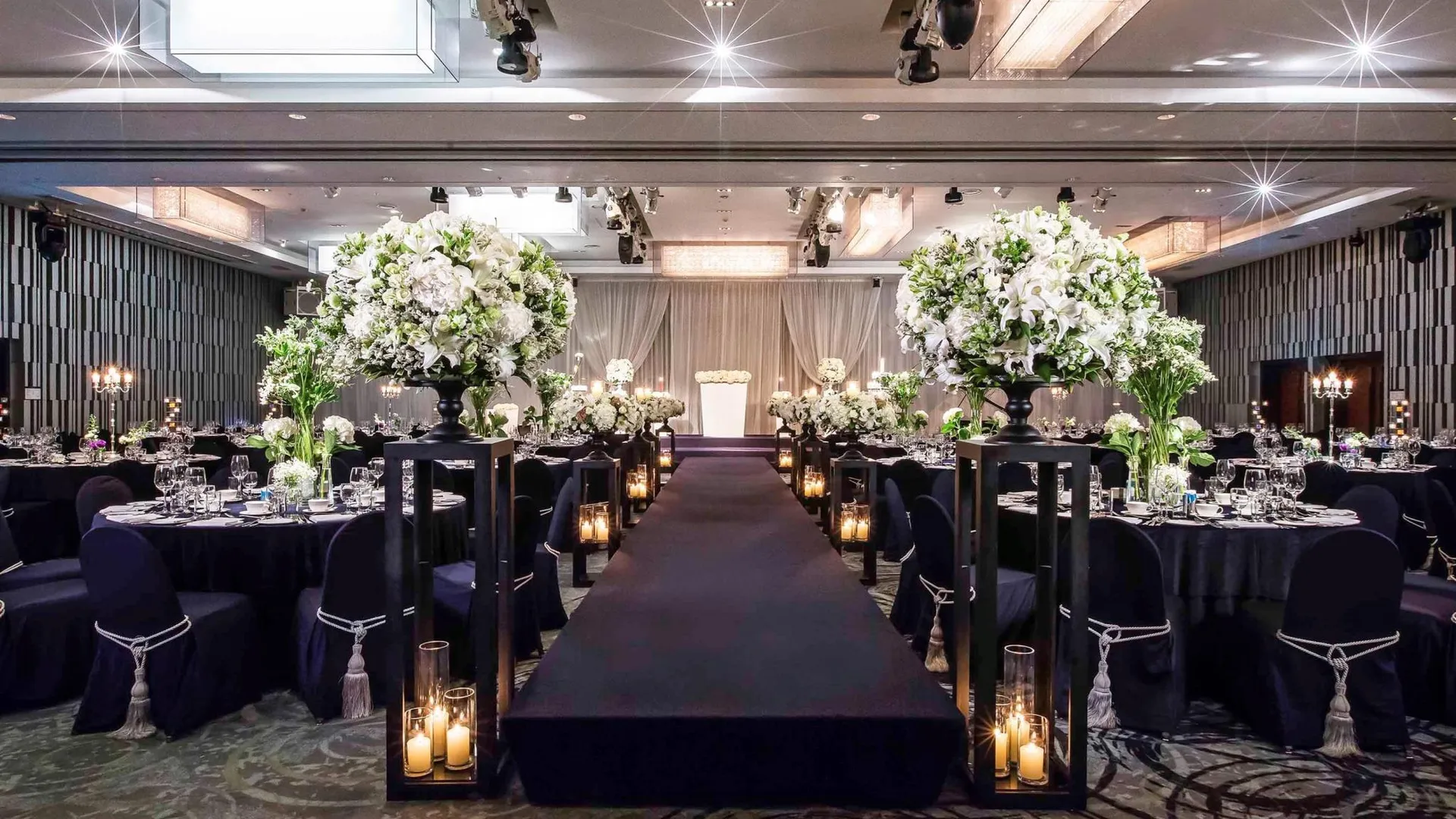 서울 노보텔 앰배서더 서울 강남  5성급 호텔 스위트룸