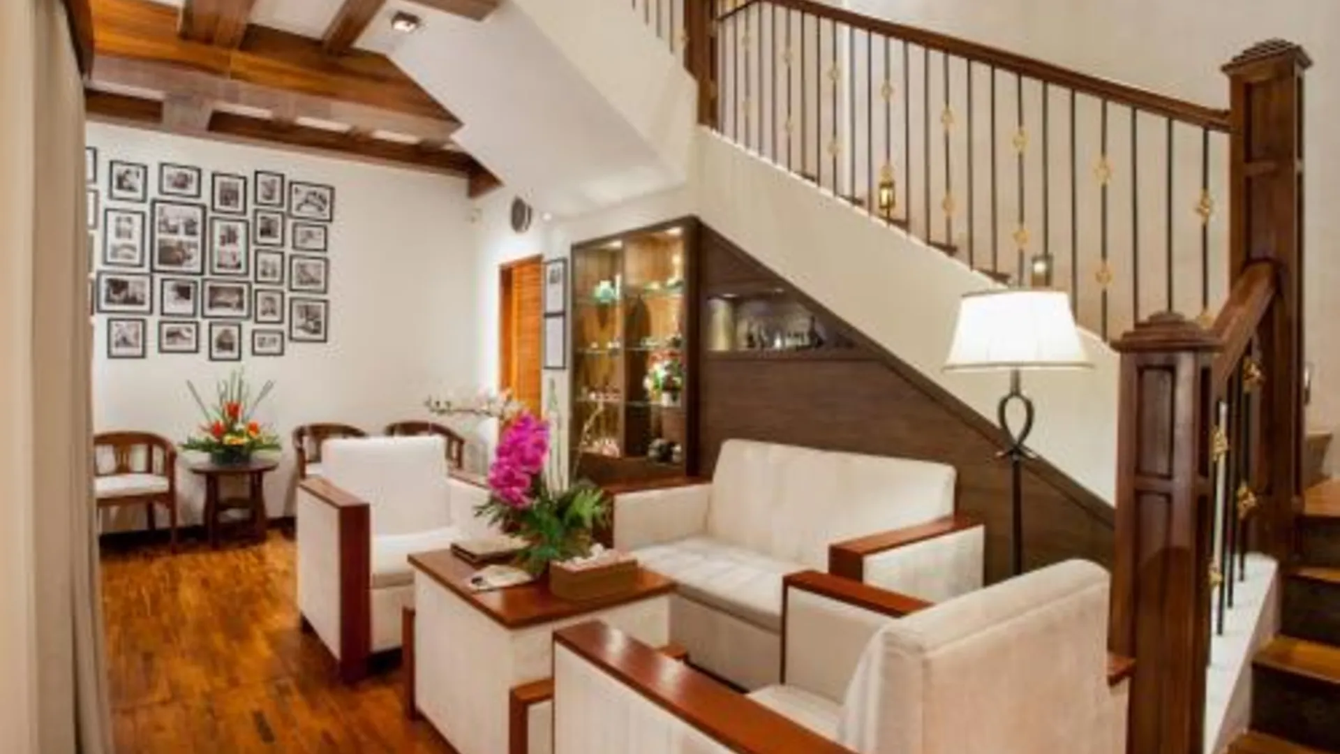 발리 아스타기나 리조트 빌라 앤 스파 4성급 호텔 수영장