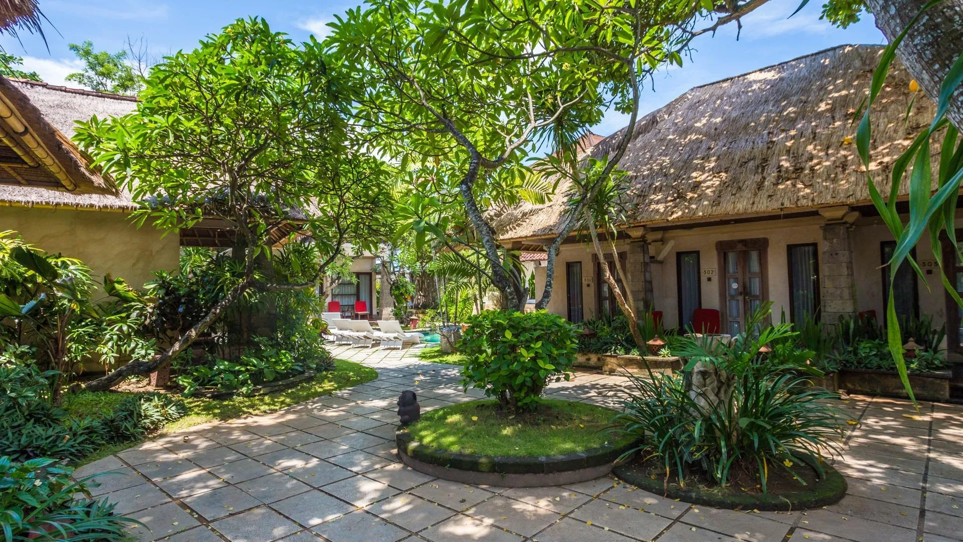 발리 빌라 푸리 아유 3성급 호텔 수영장