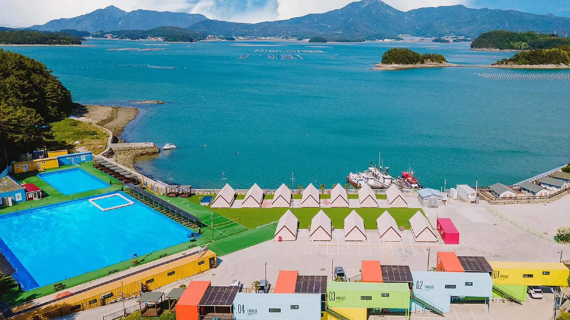 통영 고성 블루비치 펜션 글램핑 3성급 게스트하우스 로비