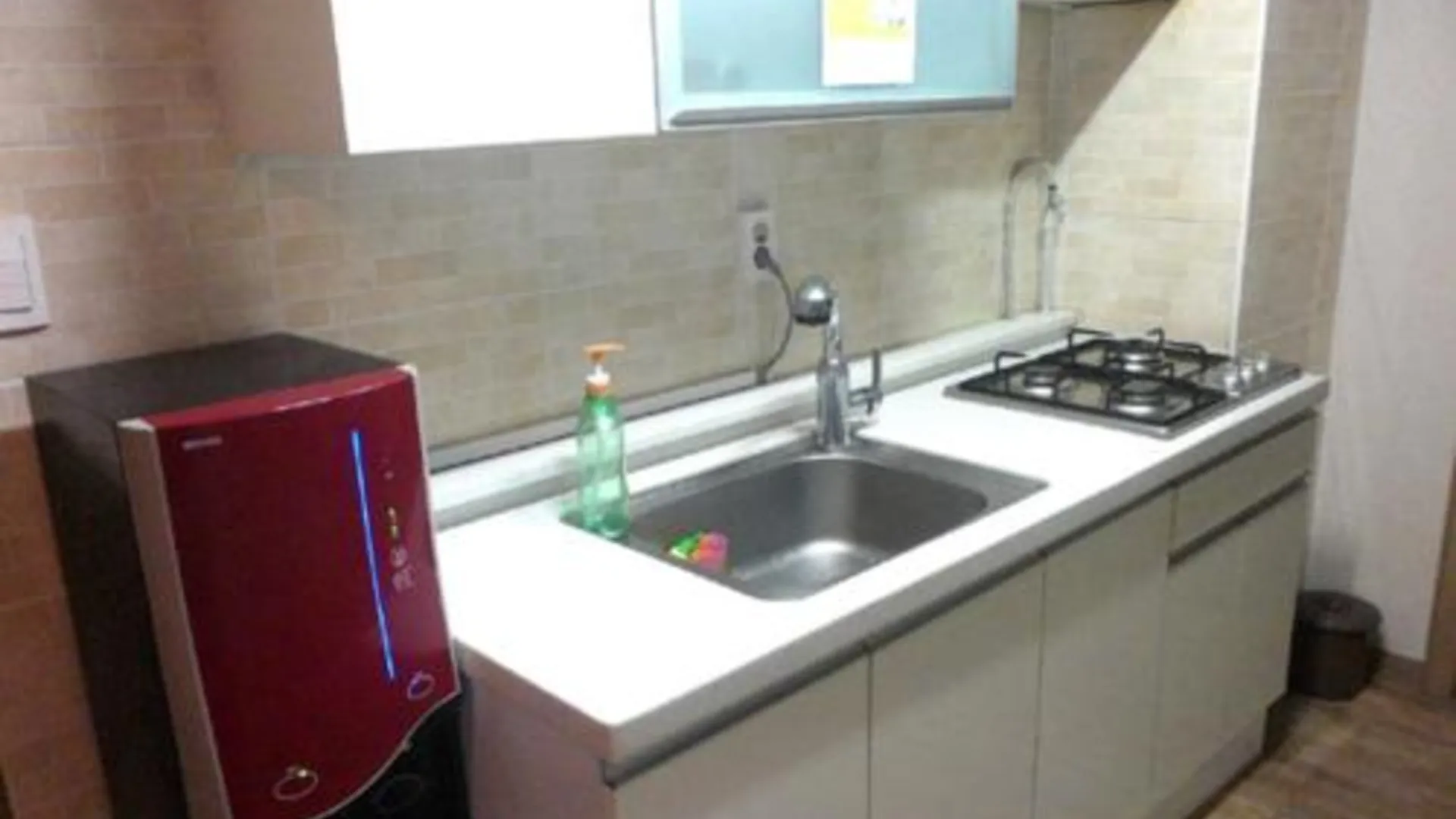 서울 강남 썬시티 게스트하우스 1성급 호텔 수영장