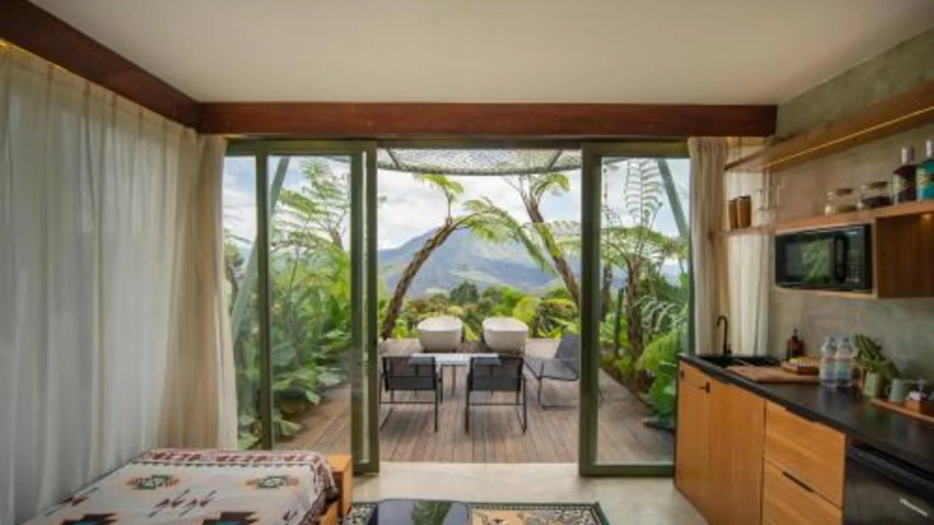 발리 Black Wood Cabin 3성급 호텔 스위트룸