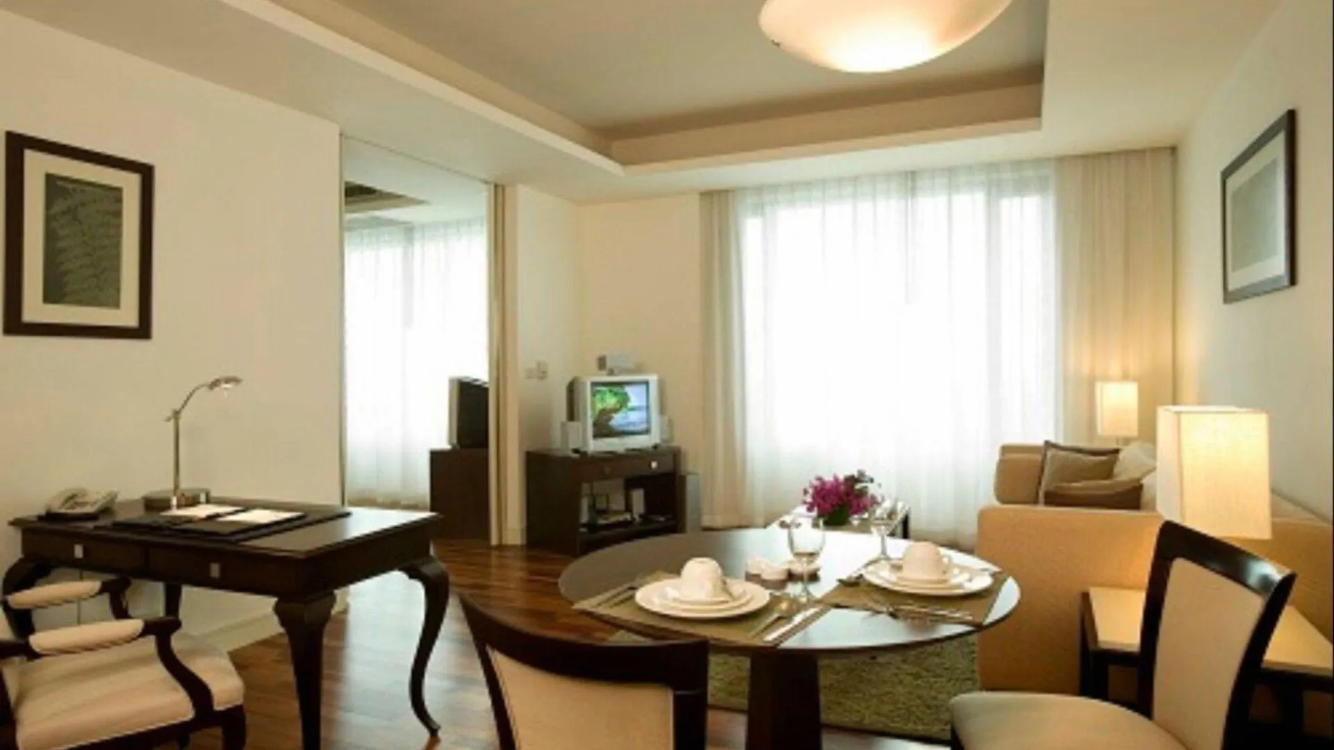 방콕 더 더치스 호텔 5성급 호텔 객실