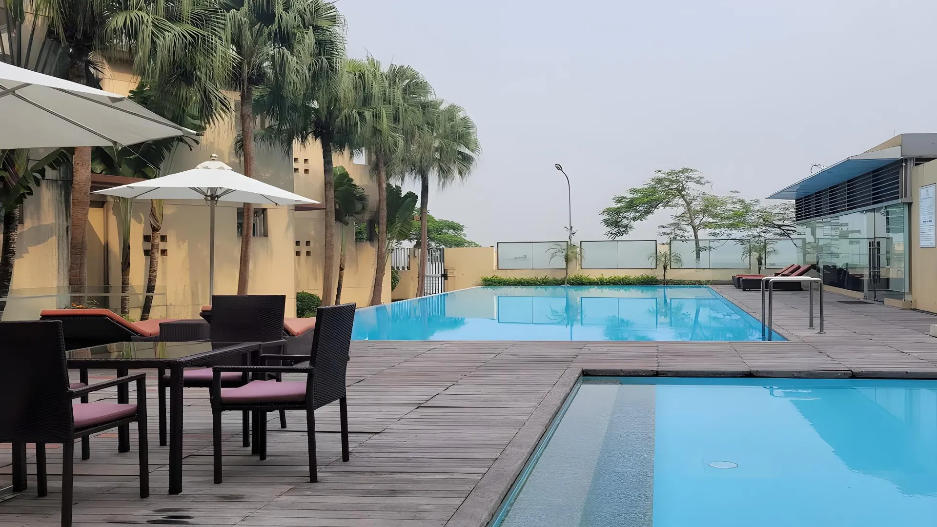 하노이 윌퀘 웨스트레이크 호텔 앤 레지던스 5성급 호텔 수영장