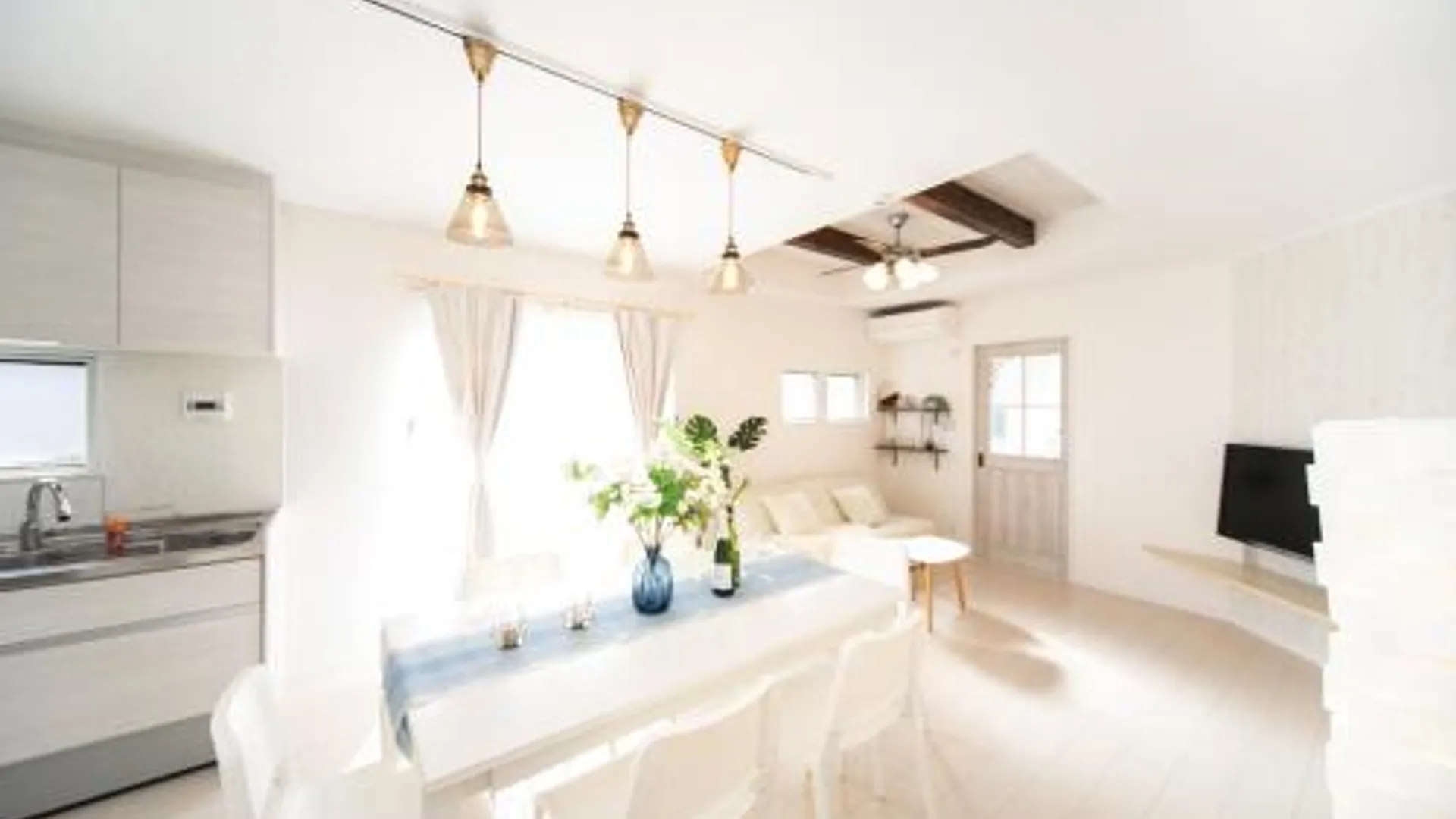 고베 Shizukinosato TSUKI Terrace 531 4성급 싱글룸 객실