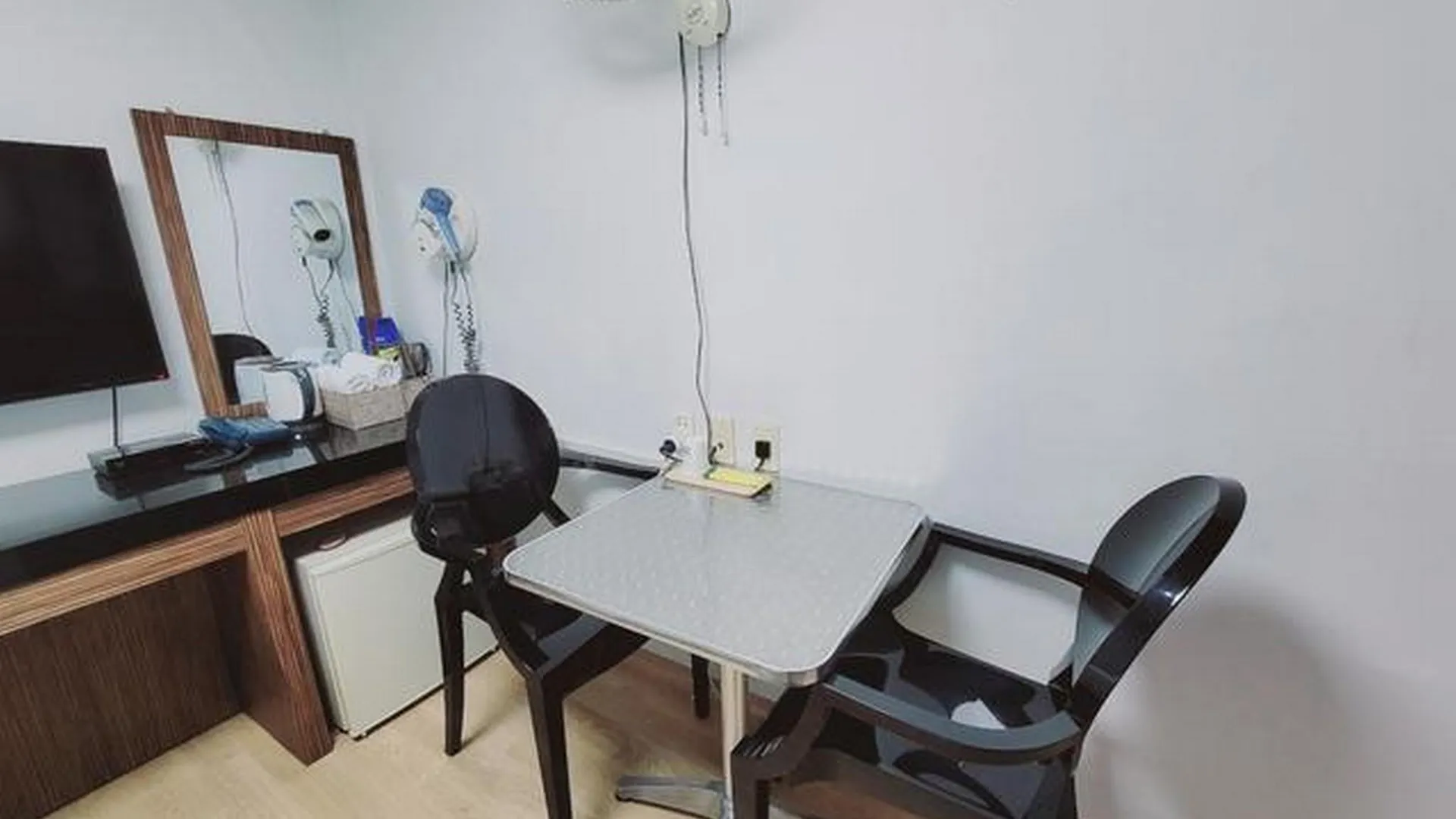 서울 건대 은하 호텔 객실