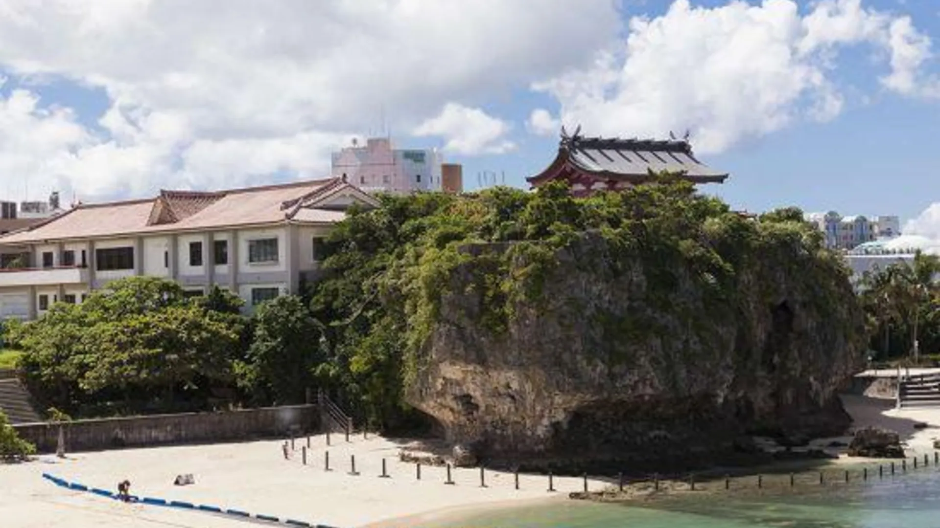 오키나와 본섬 Wires Hotel Naha 3성급 호텔 외관