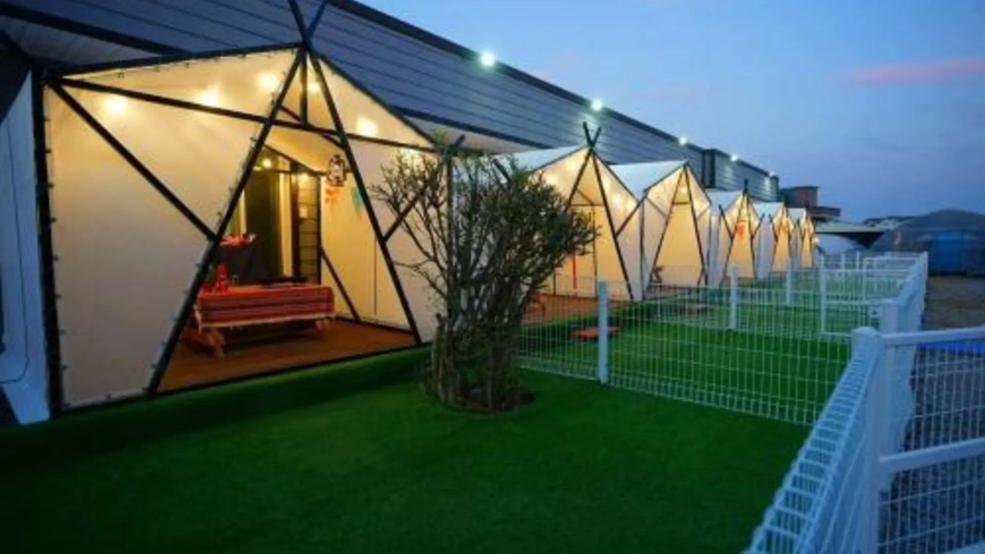 태안 안면도 씨 가든 펜션 바다동 펫 프렌들리 3성급 게스트하우스 수영장