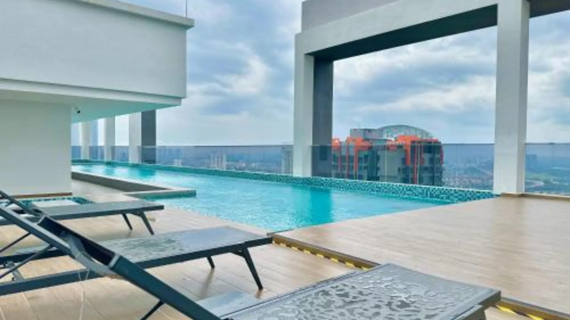 조호바루 / 조호르바루 멜드럼 하이츠 레지던스 바이 스테이레네 5성급 호텔 로비