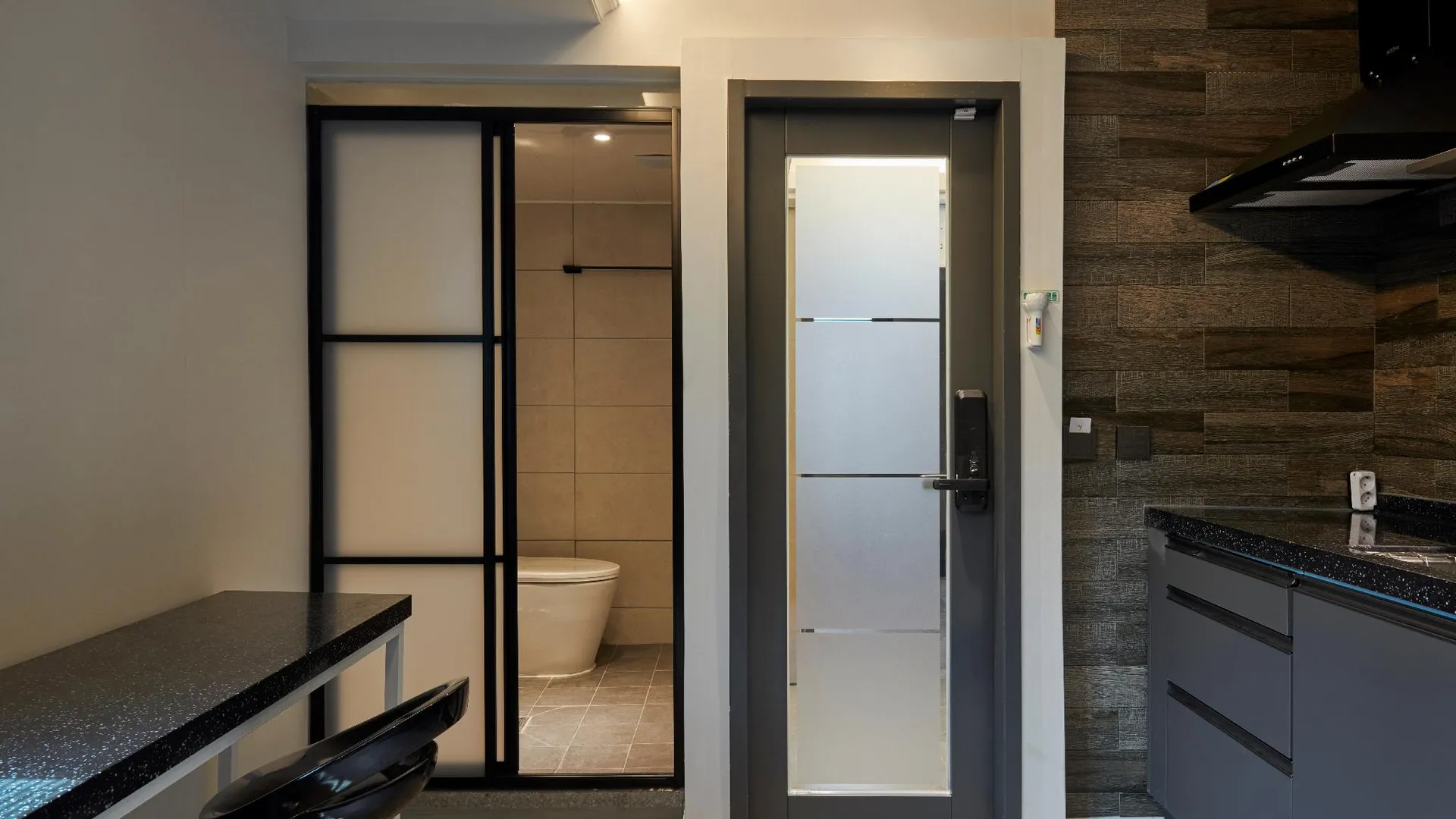 서울 에이트 레스트 호스텔 명동 2성급 호텔 로비