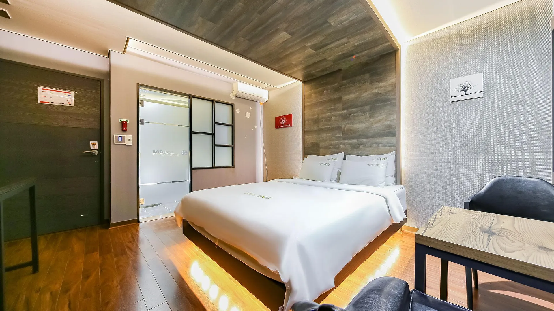 창원 창원 마산 Hotel BNB 호텔 스위트룸