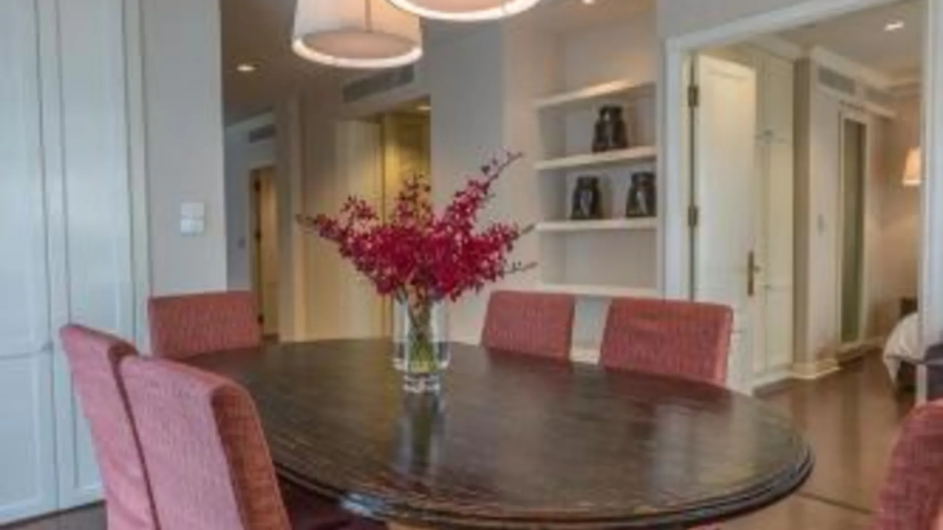 방콕 앳 21 살라댕 3성급 호텔 수영장