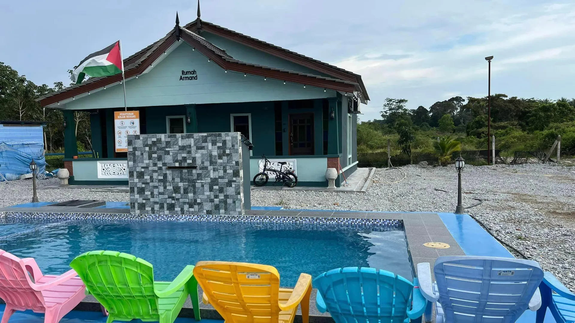 말라카 마스지드 타나의 방갈로 (800m², 침실 3개, 프라이빗 욕실 2개) 5성급 싱글룸 부대시설