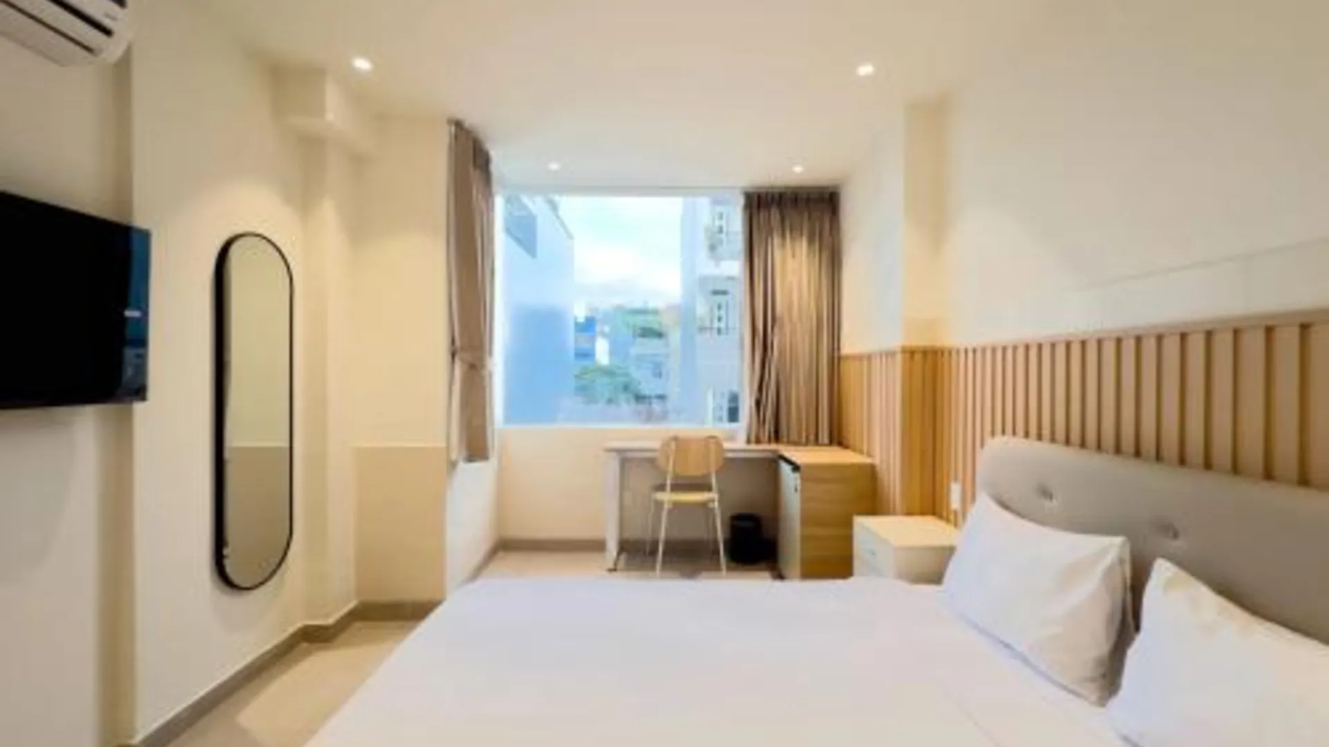 호치민 원더레인 호텔 앤 코리빙 2성급 호텔 외관