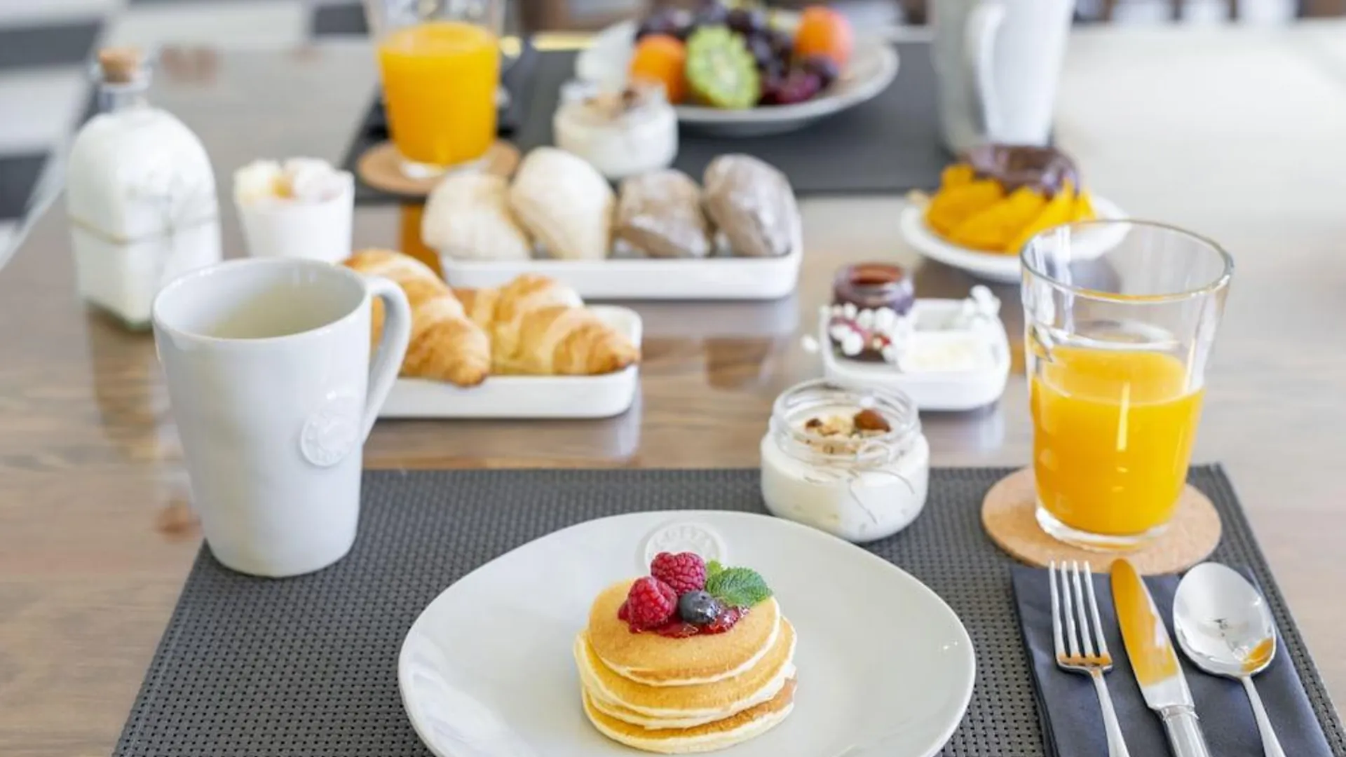 포르투 Miragaia Riverside Suites. 4성급 호텔 전망