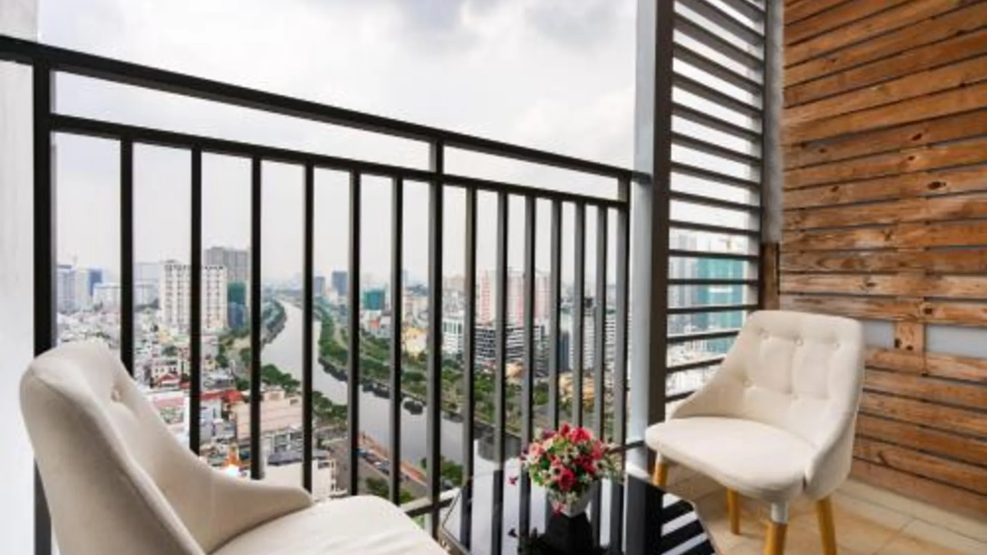 호치민 고비 홈 인 리버게이트 럭셔리 아파트먼트 3성급 호텔 외관