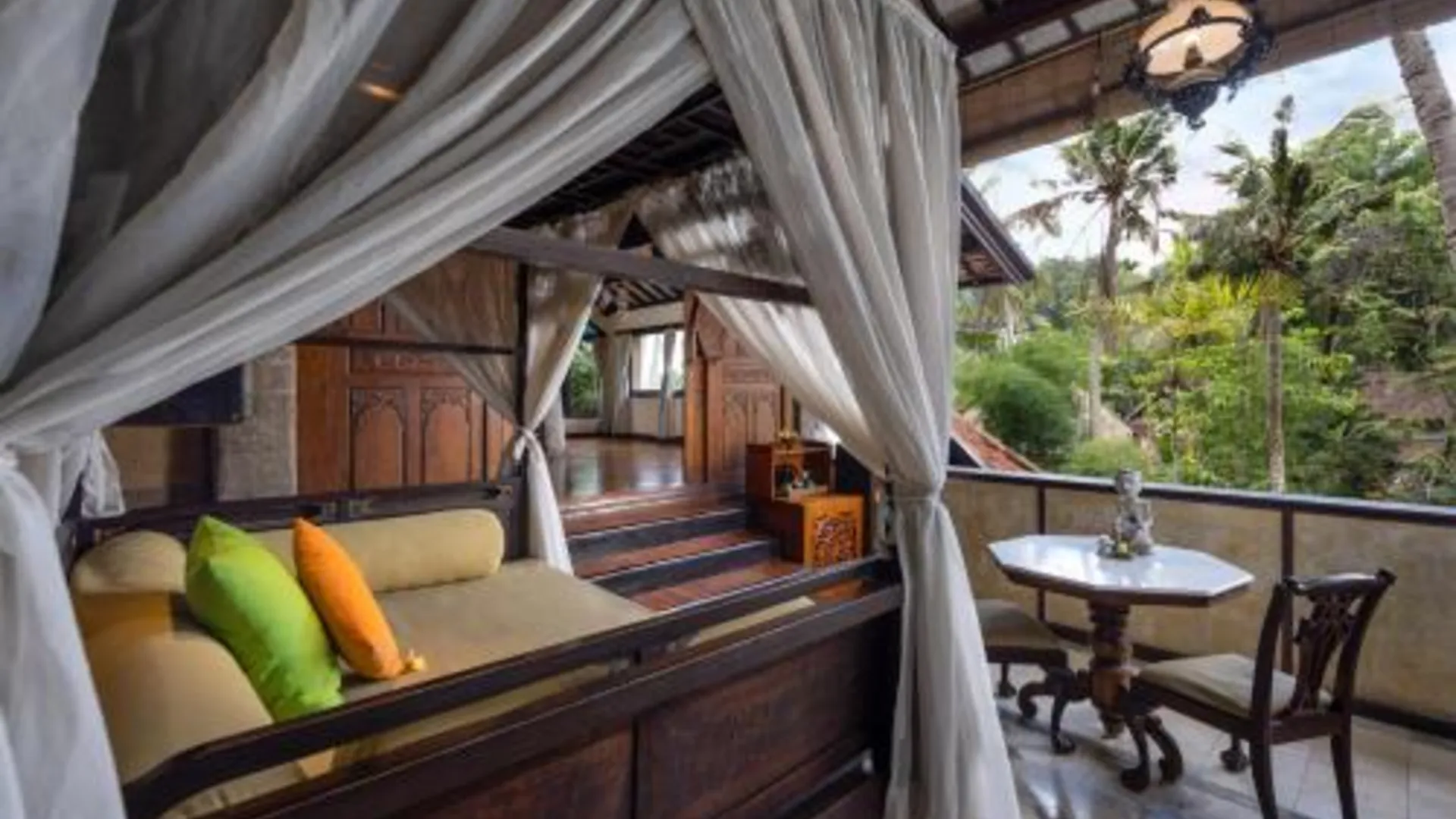 발리 아르마 뮤지엄 리조트 앤 빌라 4성급 호텔 수영장