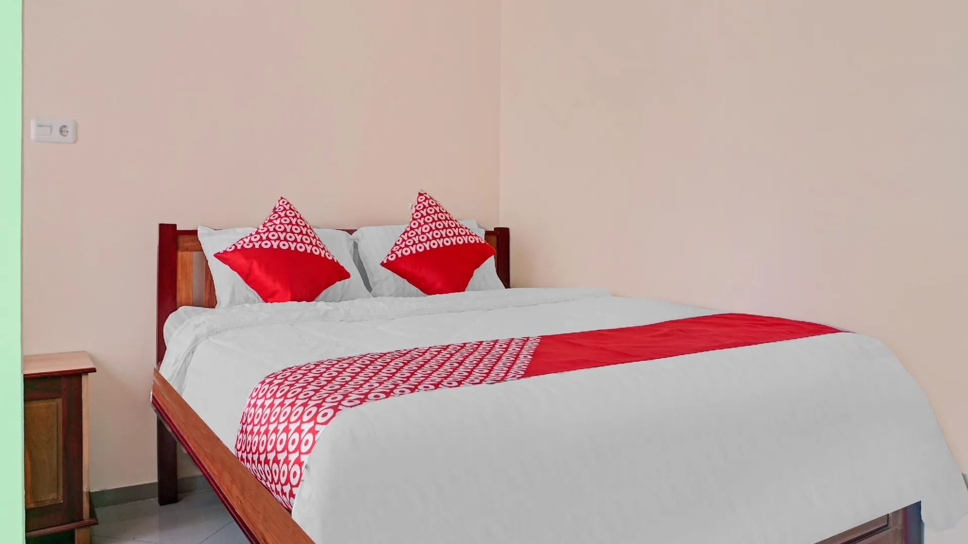 마카사르 OYO 90583 Balqies Homestay Syariah 2성급 호텔 객실