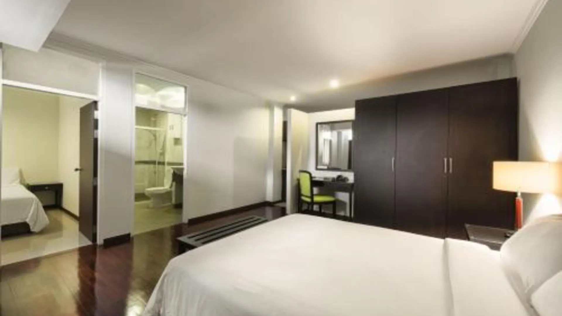 방콕 캐피탈 맨션 3성급 호텔 스위트룸