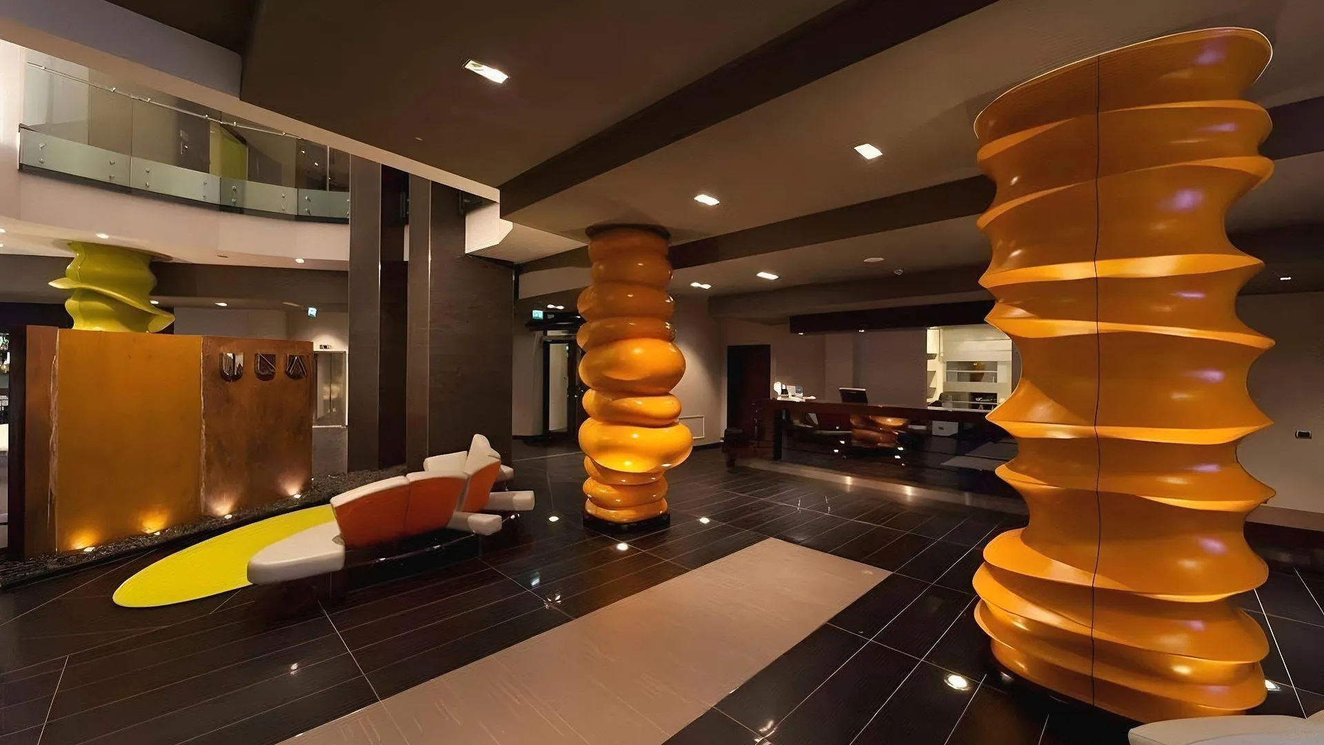 모데나 RMH 모데나 데스 아트 4성급 호텔 수영장