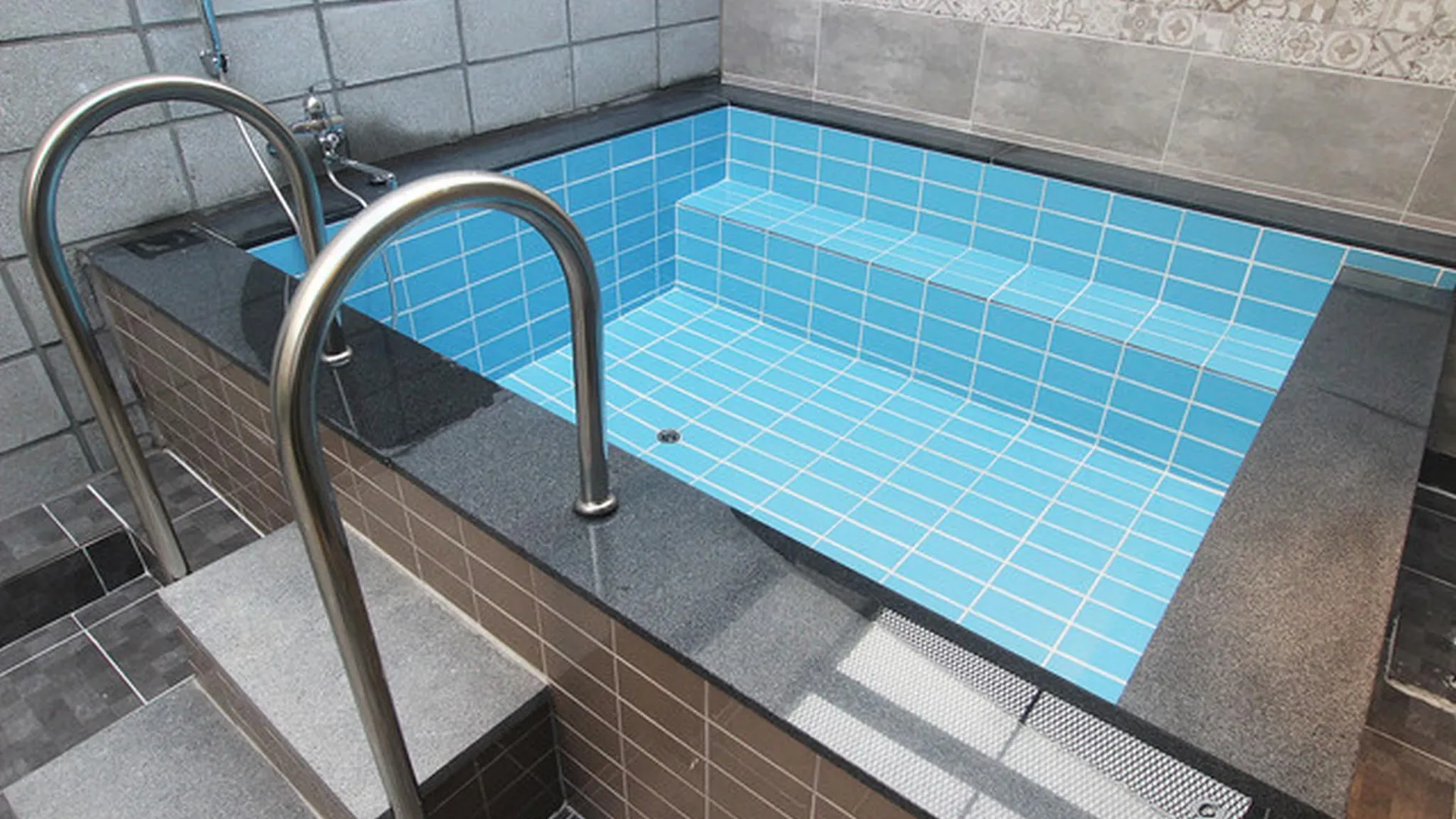 창원 창원 명서동 플레이 호텔 부대시설