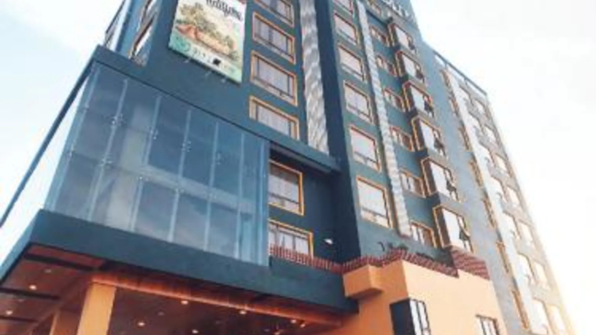 틀룩인탄 리버텔 3성급 호텔 객실