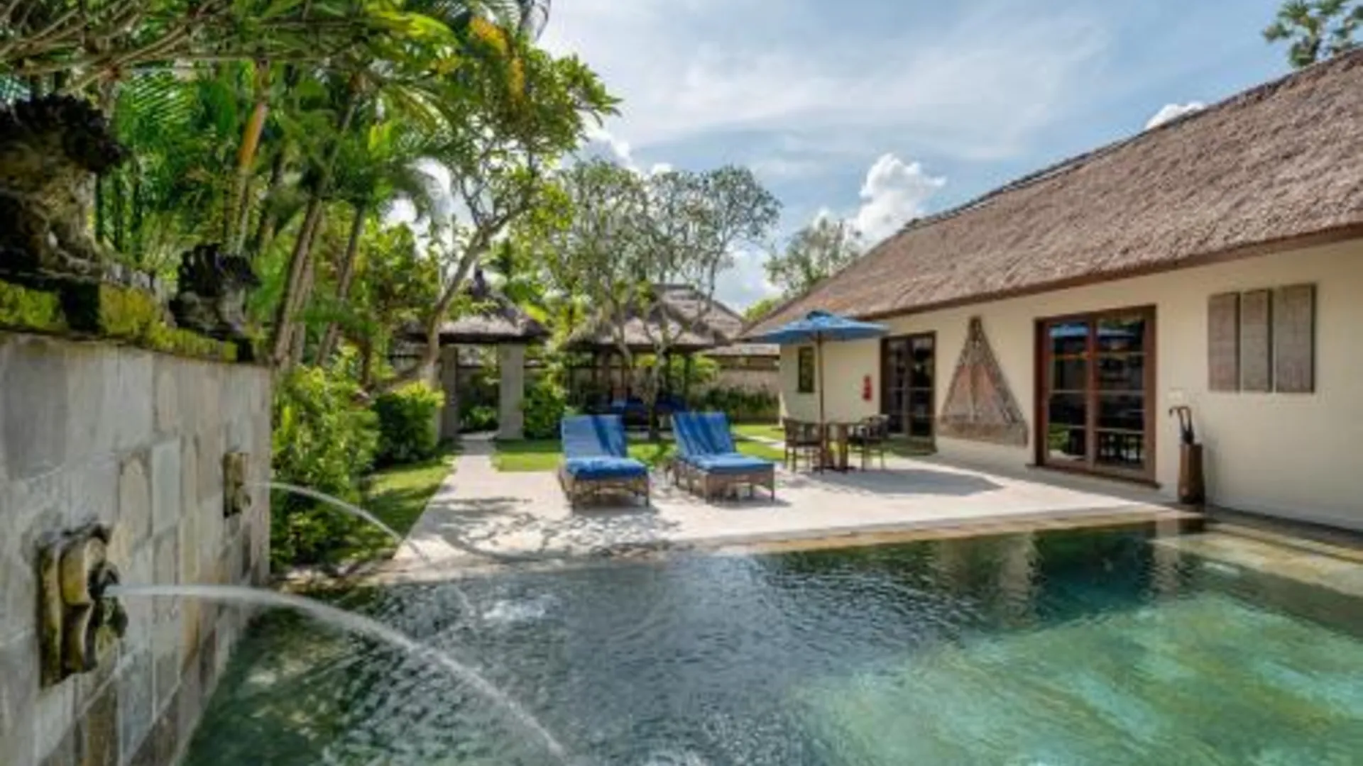 발리 짐바란 푸리 A 벨몬드 호텔 5성급 호텔 스위트룸