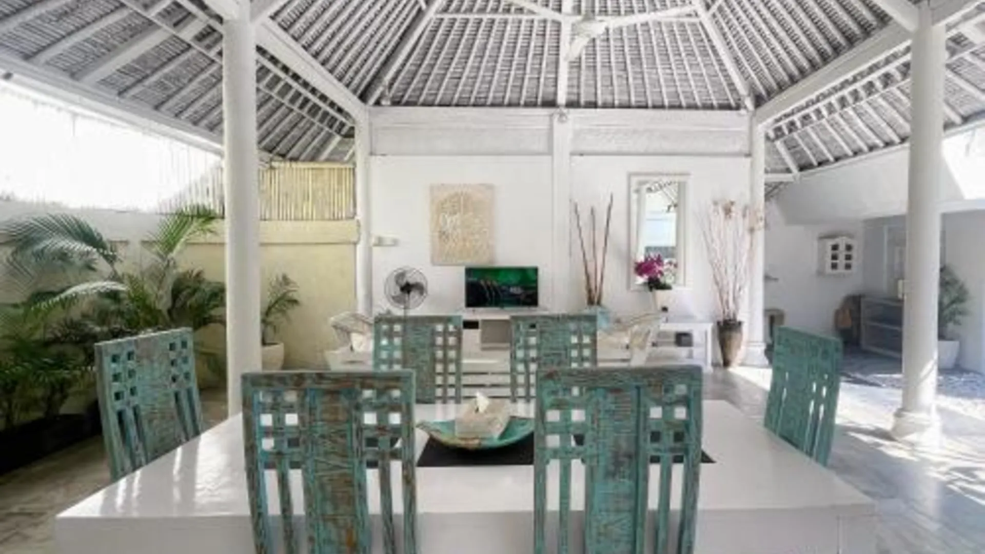 발리 Dreams Villa -Private Pool, Fast Wifi, 2 min to Double Six Beach 4성급 싱글룸 레스토랑