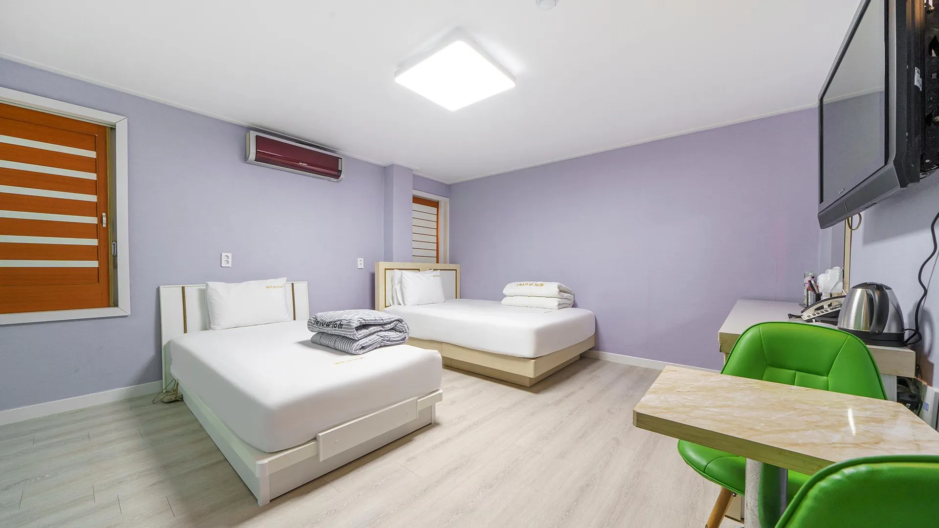 고성 고성 43싸이 1성급 호텔 스위트룸