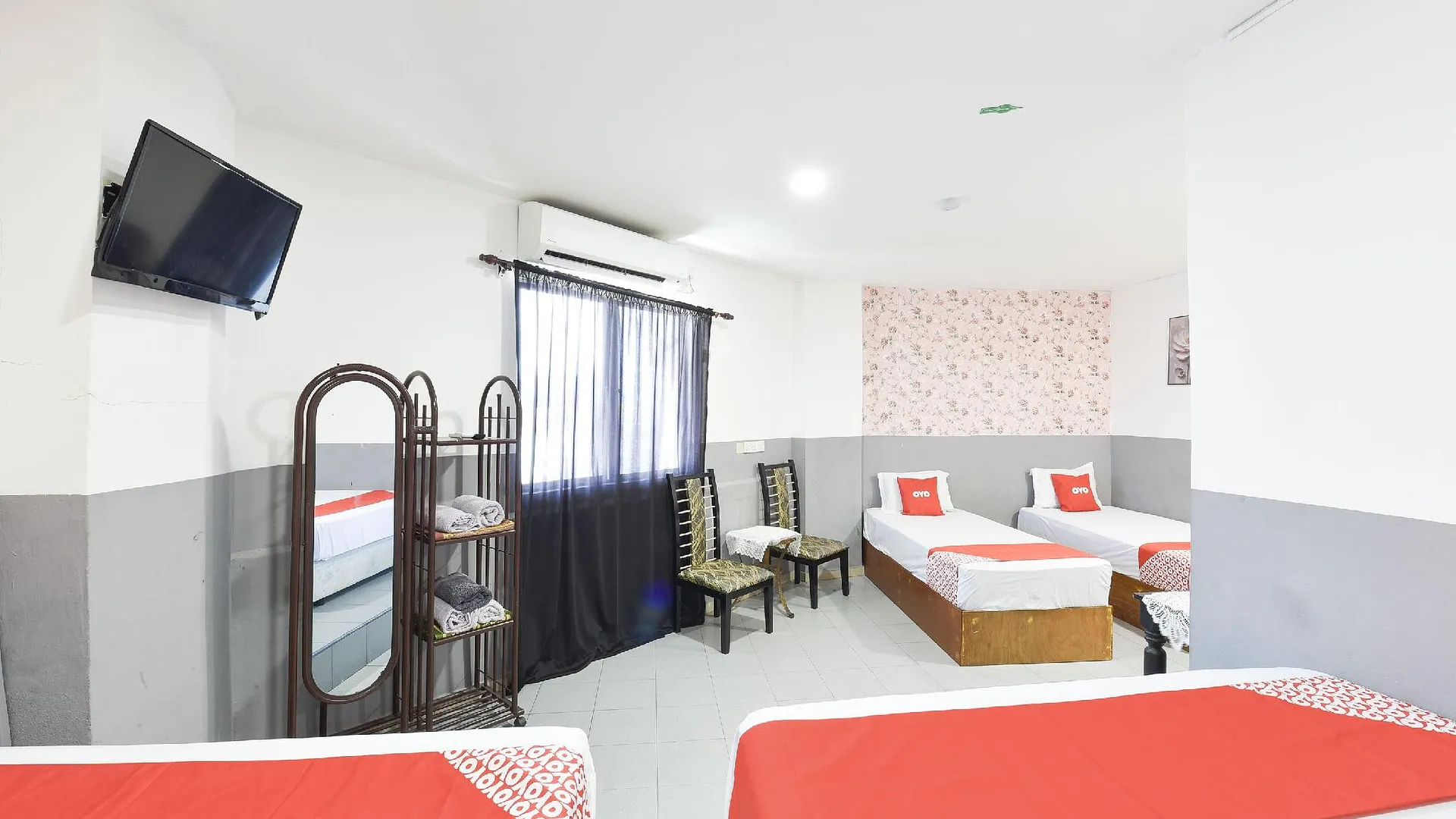 쿠알라테렝가누 Hotel O Indah 3성급 호텔 스위트룸