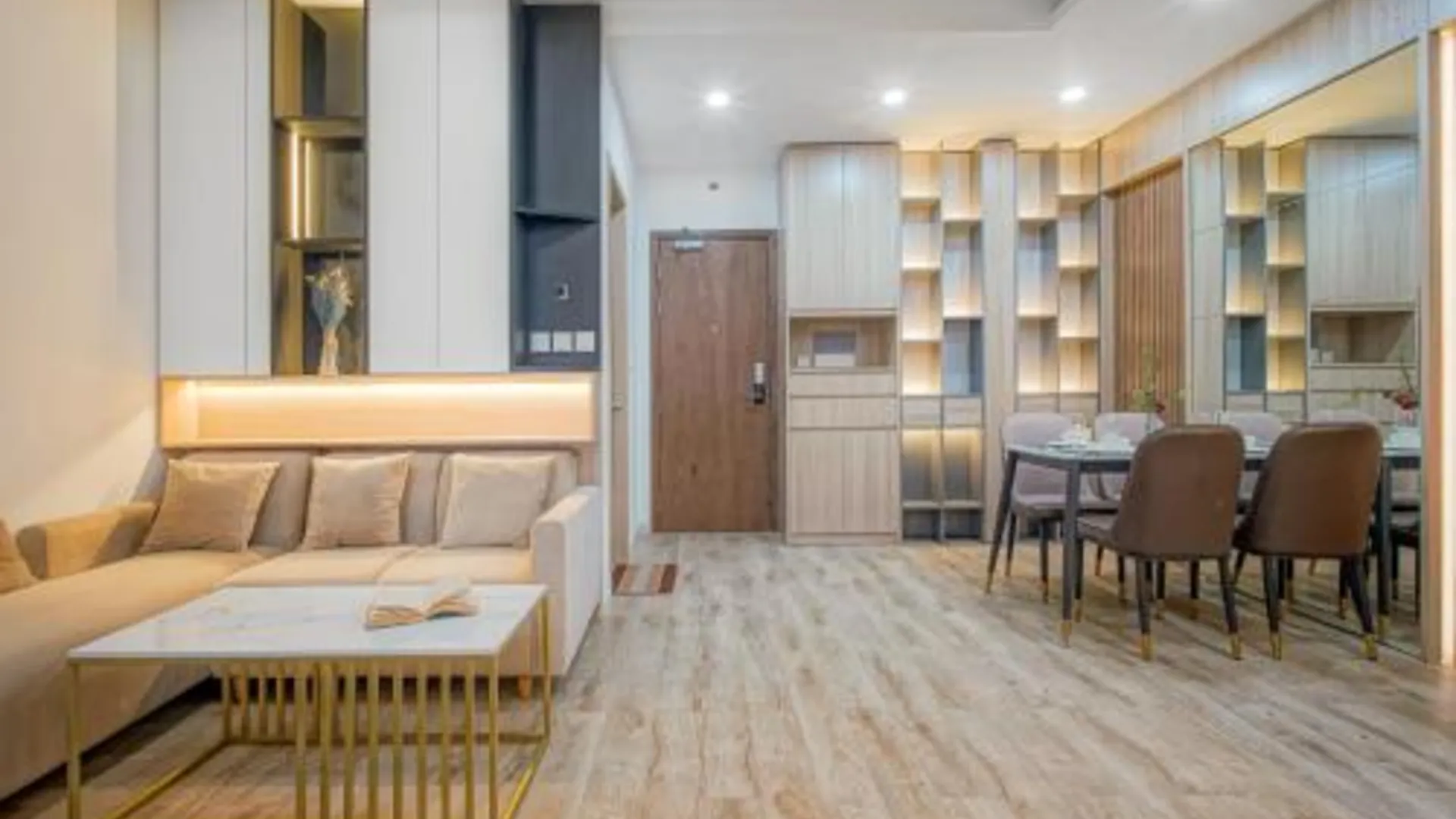 호치민 니조 카야 스위트 - 테라 로열 타워, 하이클래스, 센트럴 앤 포커 테이블 3성급 게스트하우스 수영장