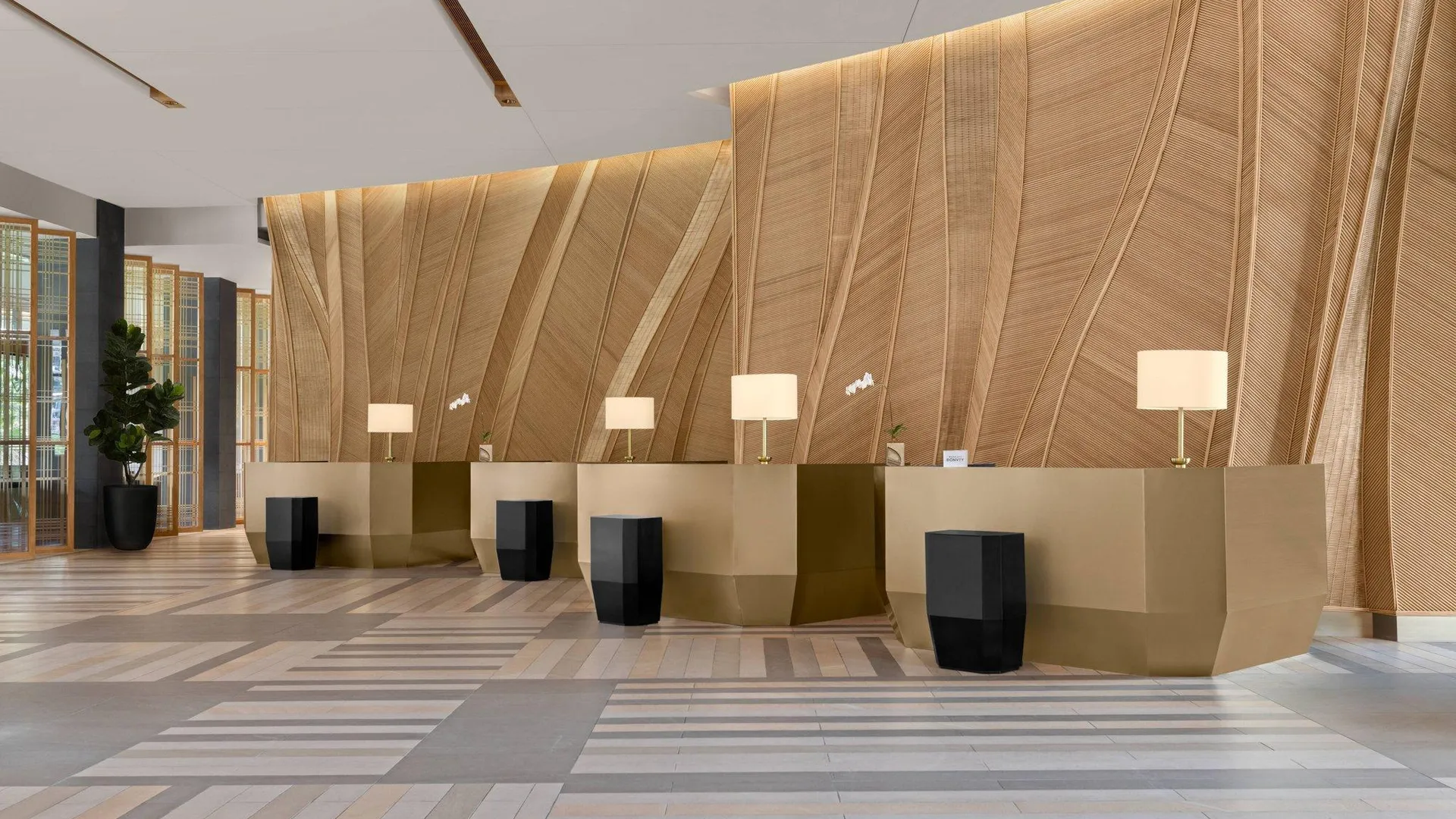 방콕 코트야드 바이 메리어트 방콕 수완나품 에어포트 4성급 호텔 전망