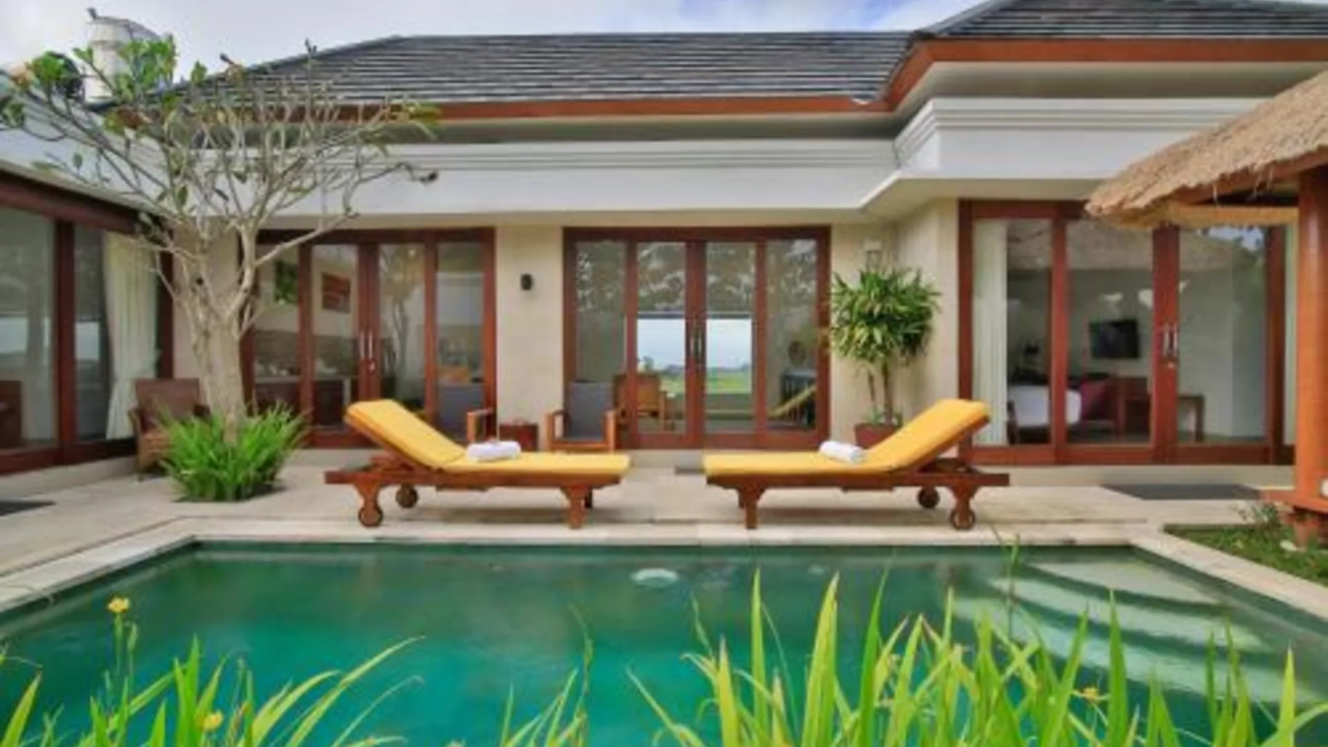 발리 Villa Solene 3성급 싱글룸 레스토랑