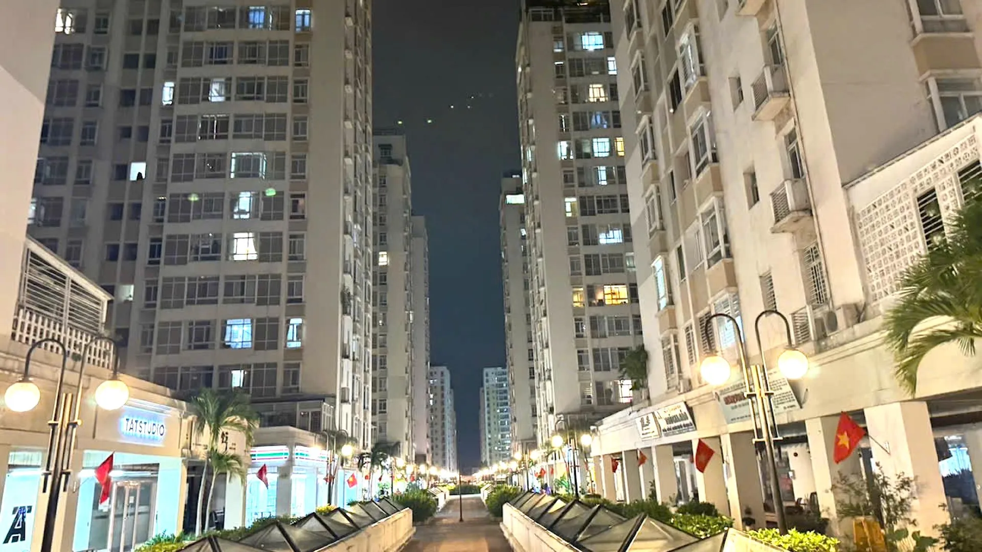 호치민 다이아몬드 스위트 스카이 가든 3 5성급 게스트하우스 레스토랑