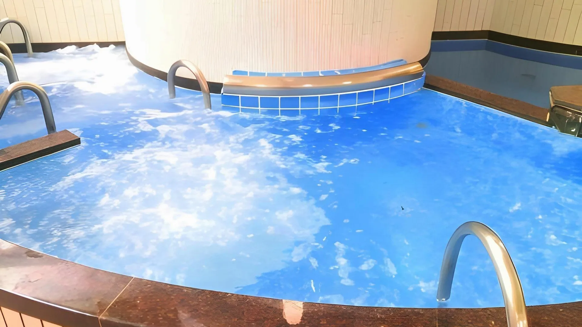 오사카 시티 인 니시 타나베 2성급 호텔 수영장