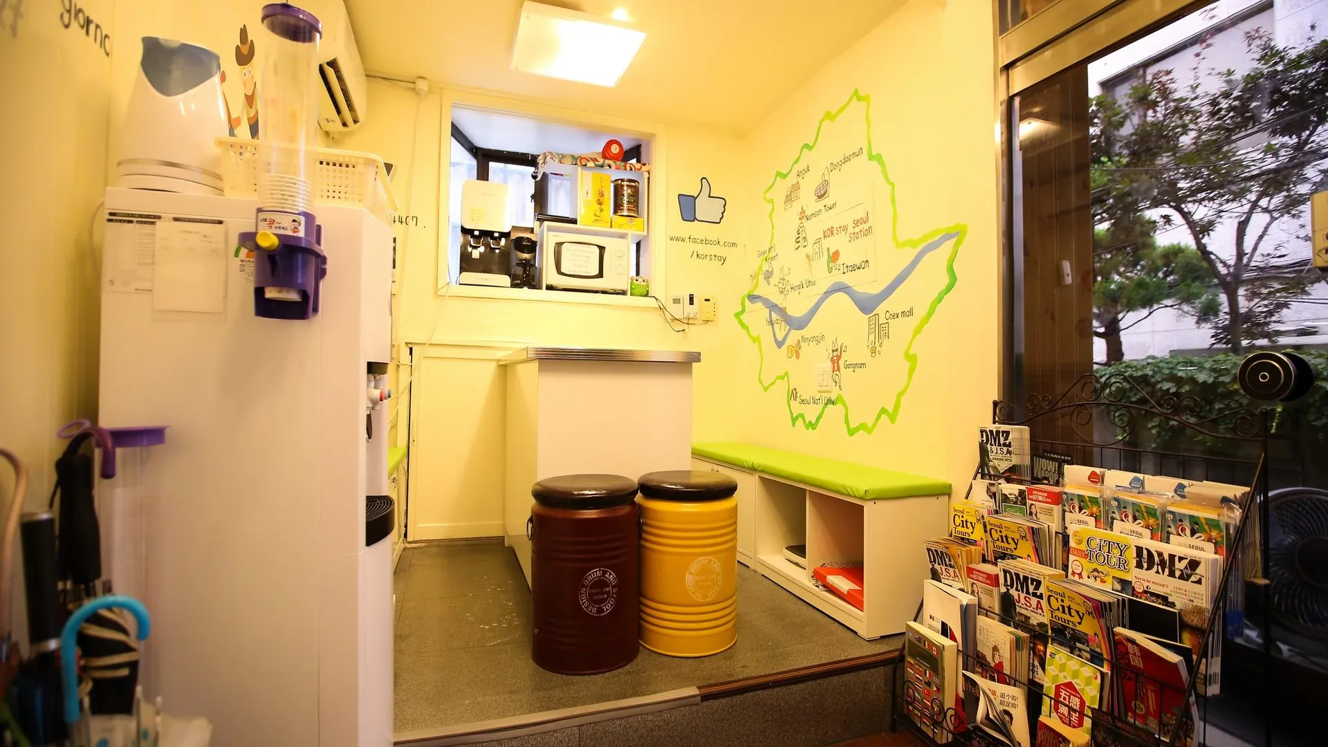 서울 코스테이게스트하우스 서울역/숙대점 1성급 호텔 객실