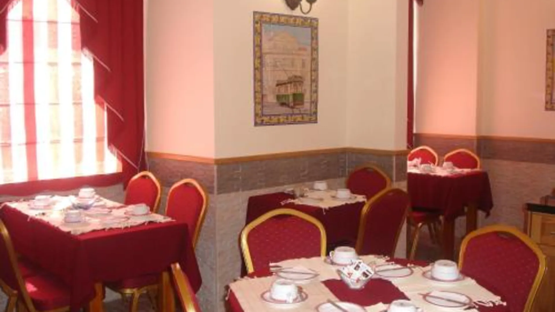 리스본 그란데 펜사오 레지던셜 알코비아 3성급 호텔 레스토랑